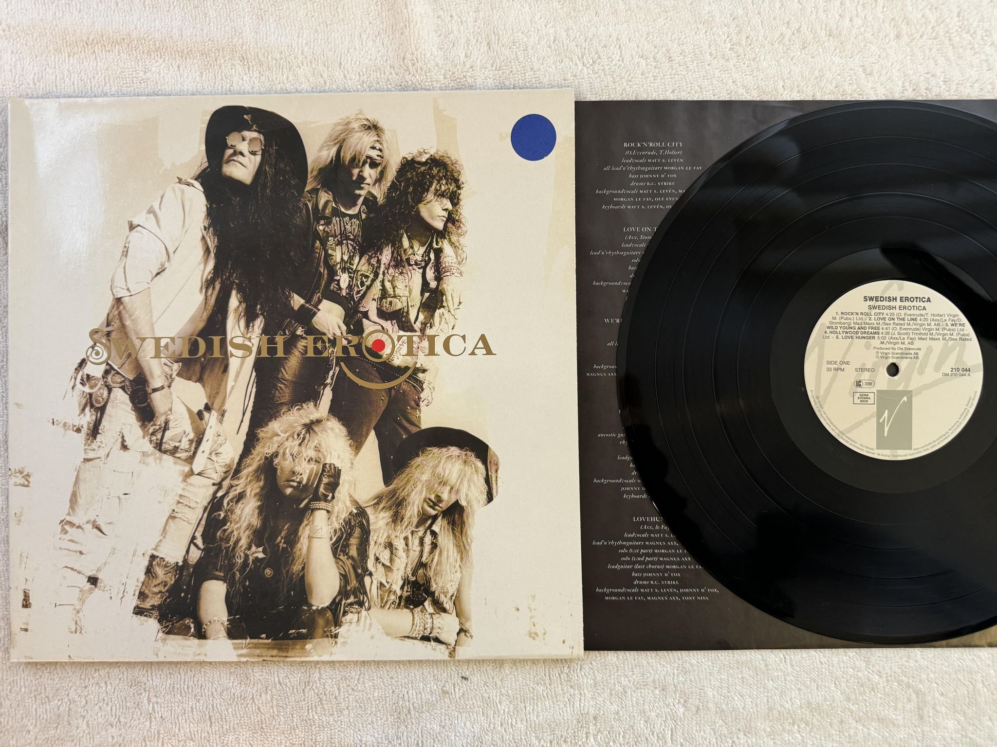 Omslagsbild för skivan SWEDISH EROTICA s/t LP -89 VIRGIN 210 044