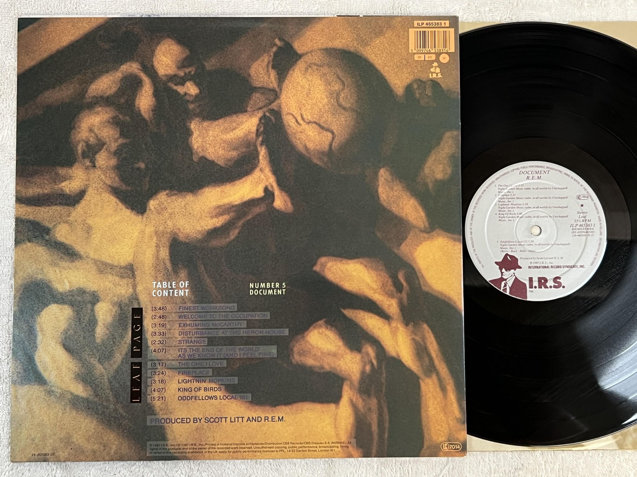 Omslagsbild för skivan R.E.M. document LP -87 Hol I.R.S. ILP 4653831