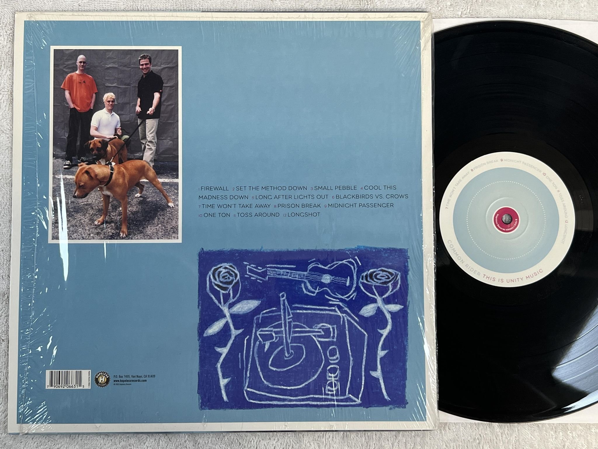 Omslagsbild för skivan COMMON RIDER This Is Unity Music LP 2002 US HOPELESS HR663-1