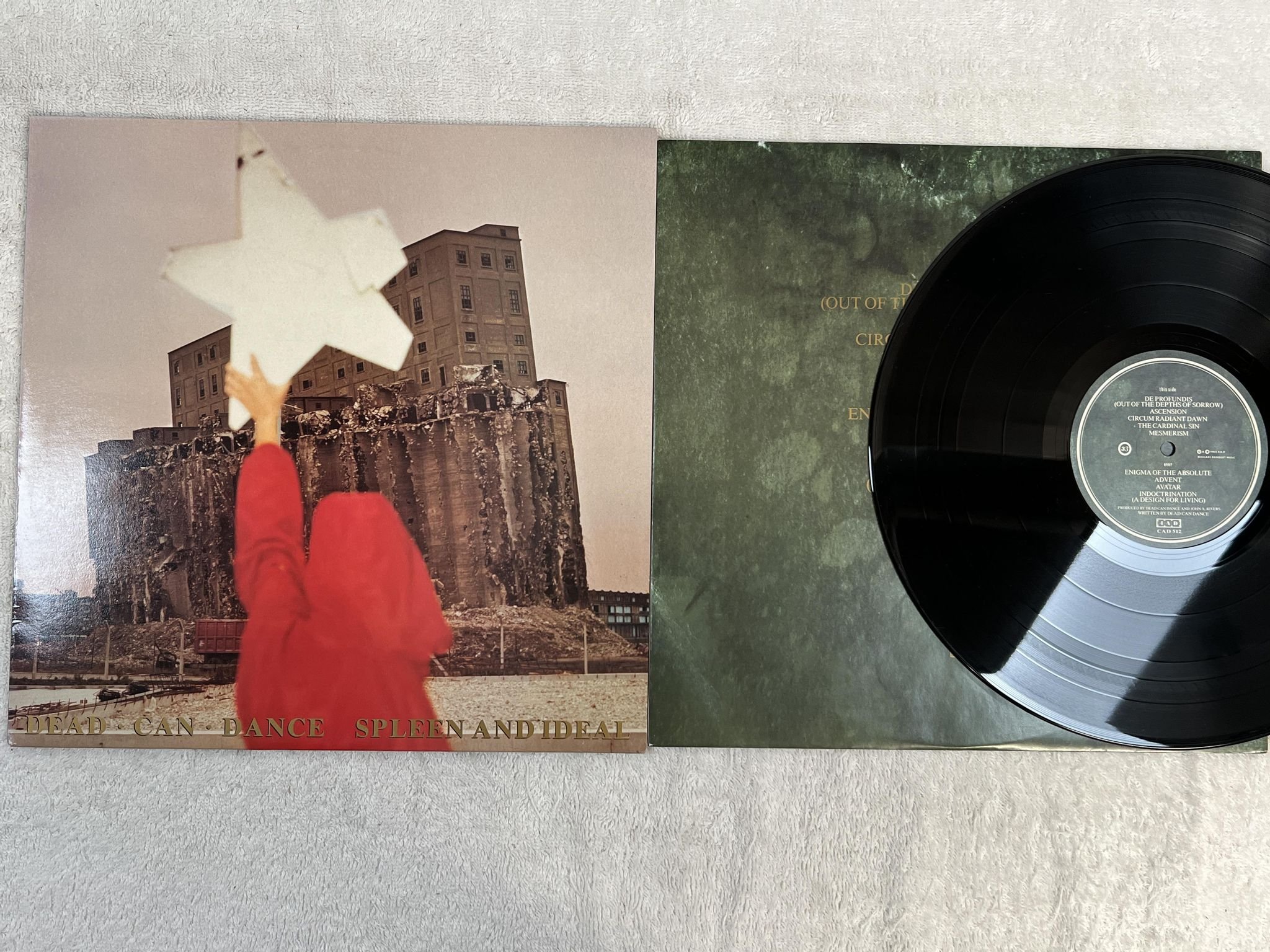 Omslagsbild för skivan DEAD CAN DANCE Spleen And Ideal LP -85 UK 4AD CAD 512