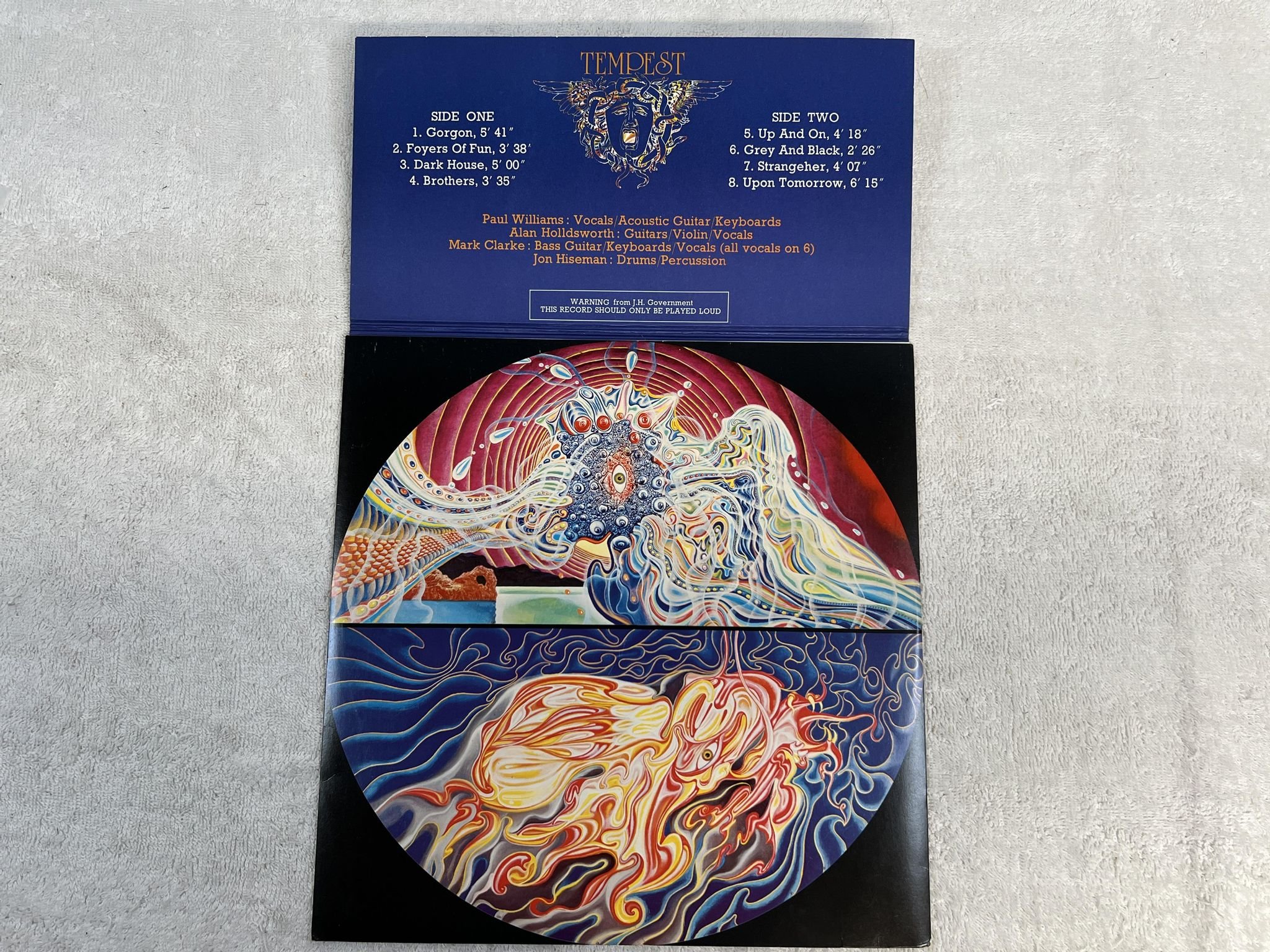 Omslagsbild för skivan TEMPEST s/t LP -73 ncb ISLAND ILPS 9220