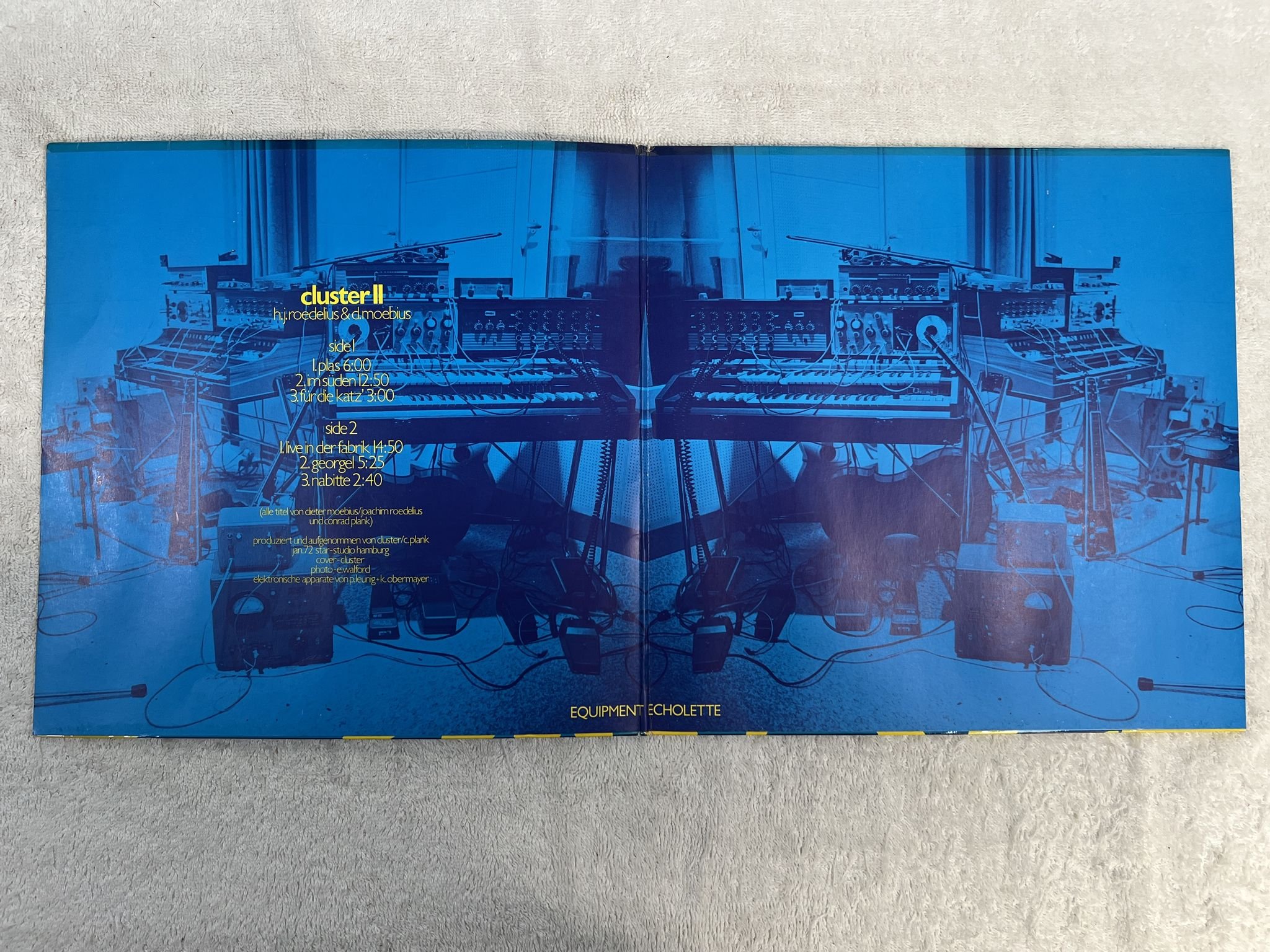 Omslagsbild för skivan CLUSTER Cluster II LP re Ger BRAIN 1006 **** AMBIENT / ELECTRONIC ****