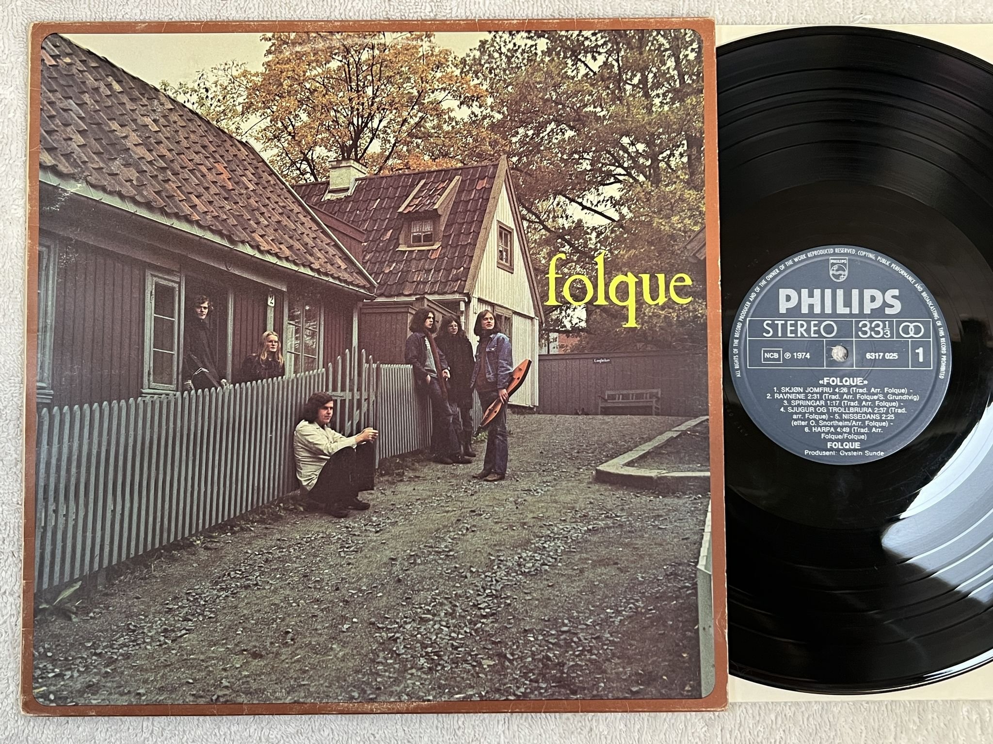 Omslagsbild för skivan FOLQUE s/t LP -74 Norway PHILIPS 6317025 *** FOLK / PROG ***