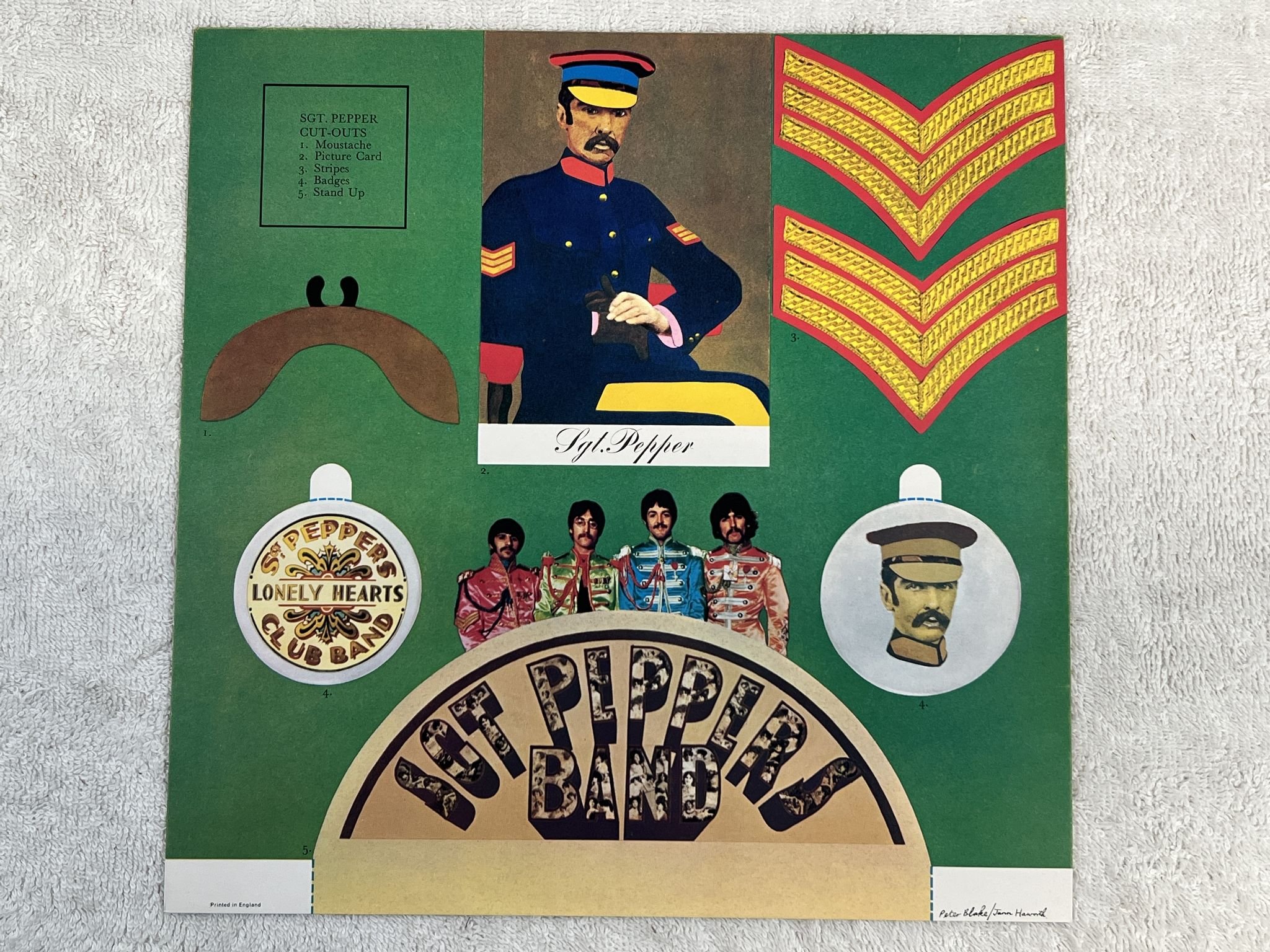 Omslagsbild för skivan THE BEATLES Sgt Pepper's lonely heart club band LP -67 UK PARLOPHONE PCS 7027