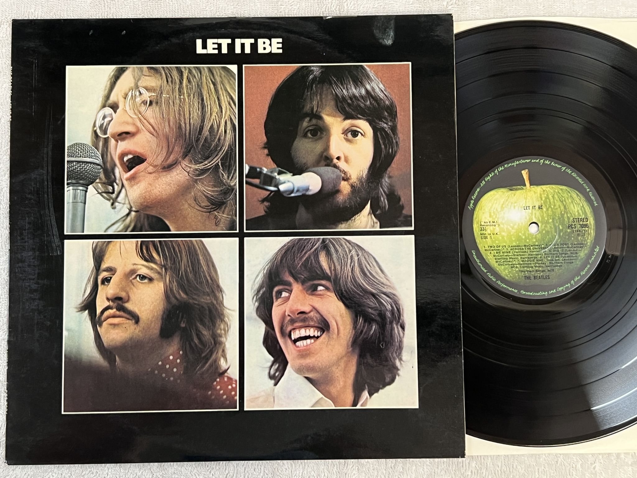 Omslagsbild för skivan THE BEATLES let it be LP -70 UK APPLE OCS 7096