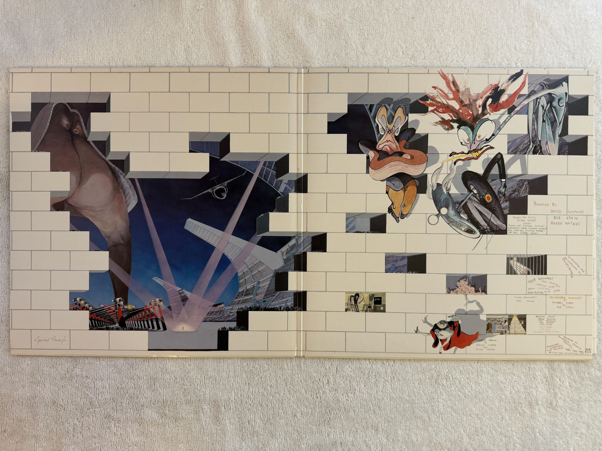 Omslagsbild för skivan PINK FLOYD the wall 2xLP -79 ncb HARVEST 7C 156-63411