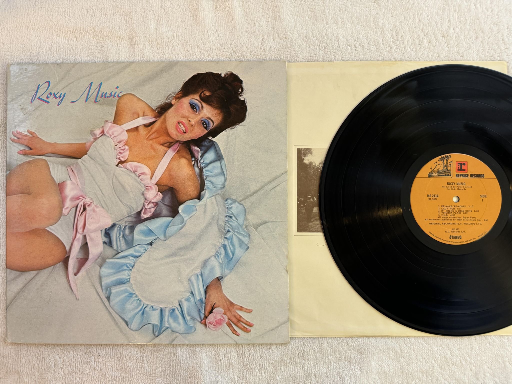 Omslagsbild för skivan ROXY MUSIC s/t LP -72 US REPRISE MS 2114