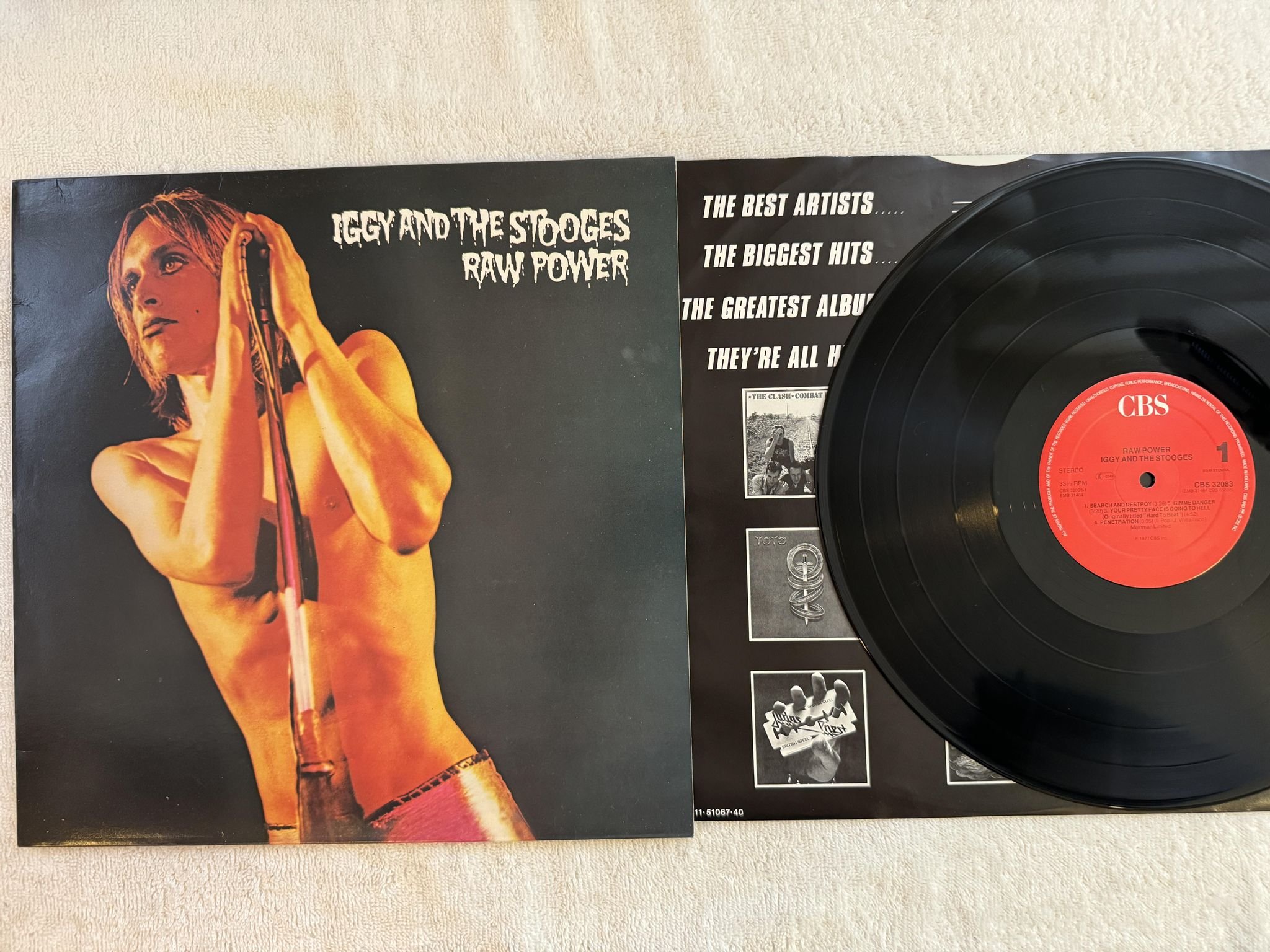 Omslagsbild för skivan IGGY AND THE STOOGES raw power LP re Hol CBS 32083