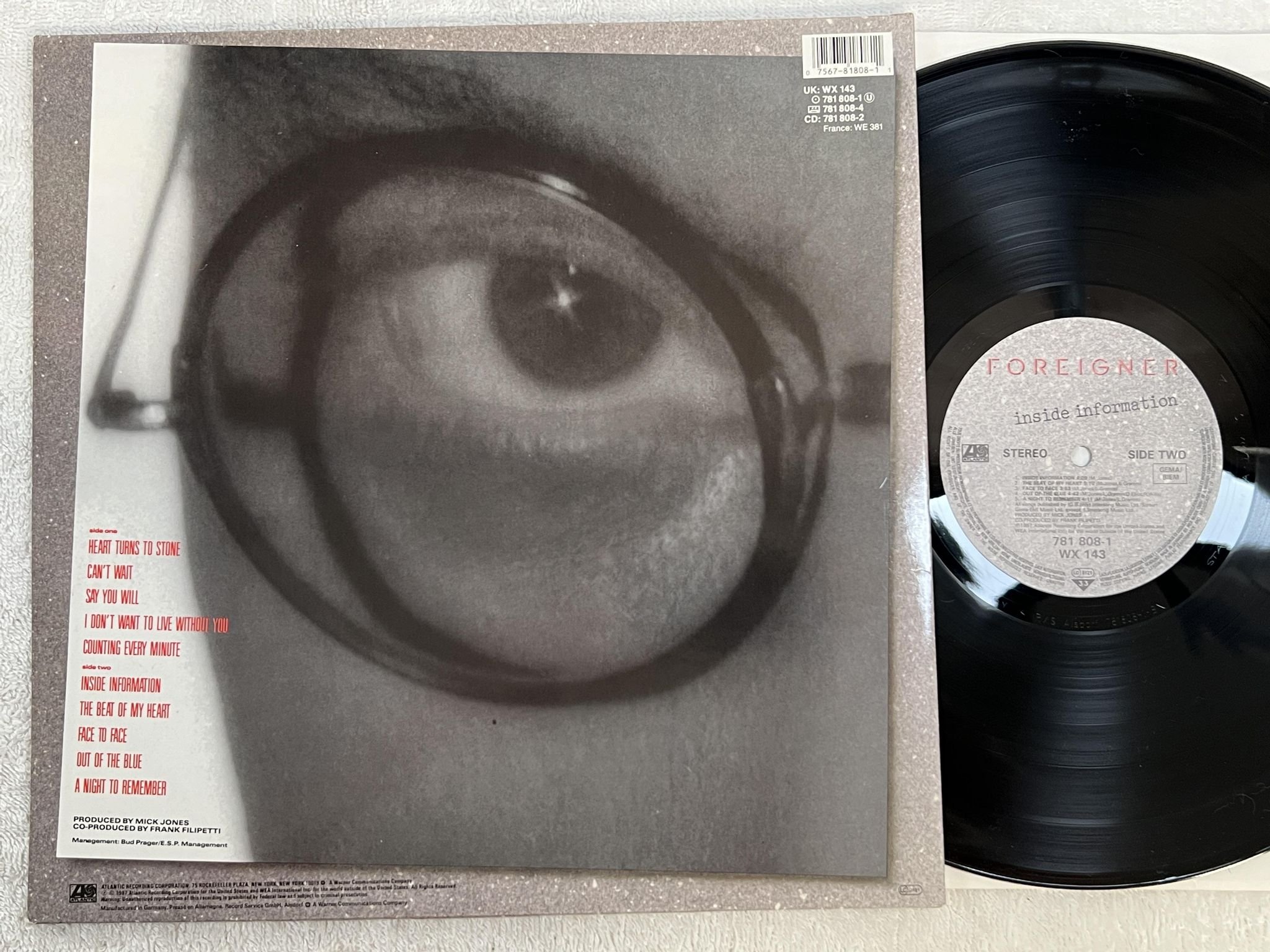 Omslagsbild för skivan FOREIGNER inside information LP -87 Ger ATLANTIC 781 808-1