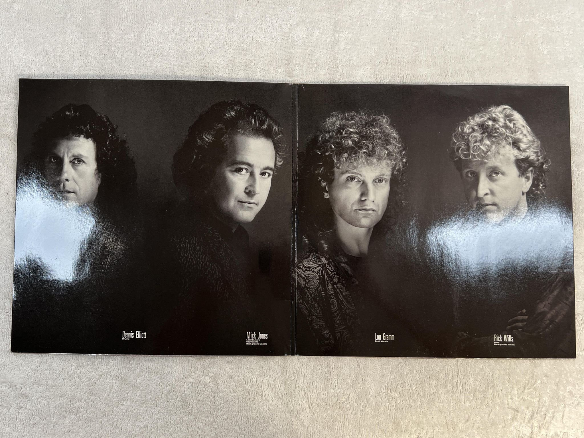 Omslagsbild för skivan FOREIGNER inside information LP -87 Ger ATLANTIC 781 808-1