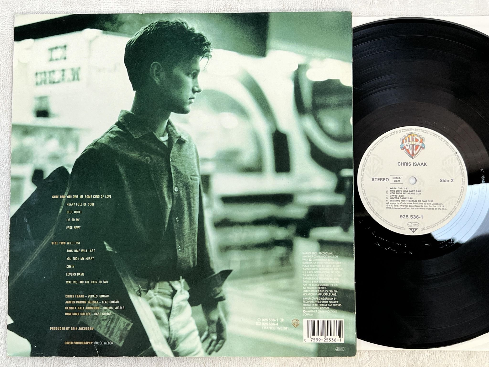 Omslagsbild för skivan CHRIS ISAAK s/t LP -87 Ger WARNER BROS 925 536-1