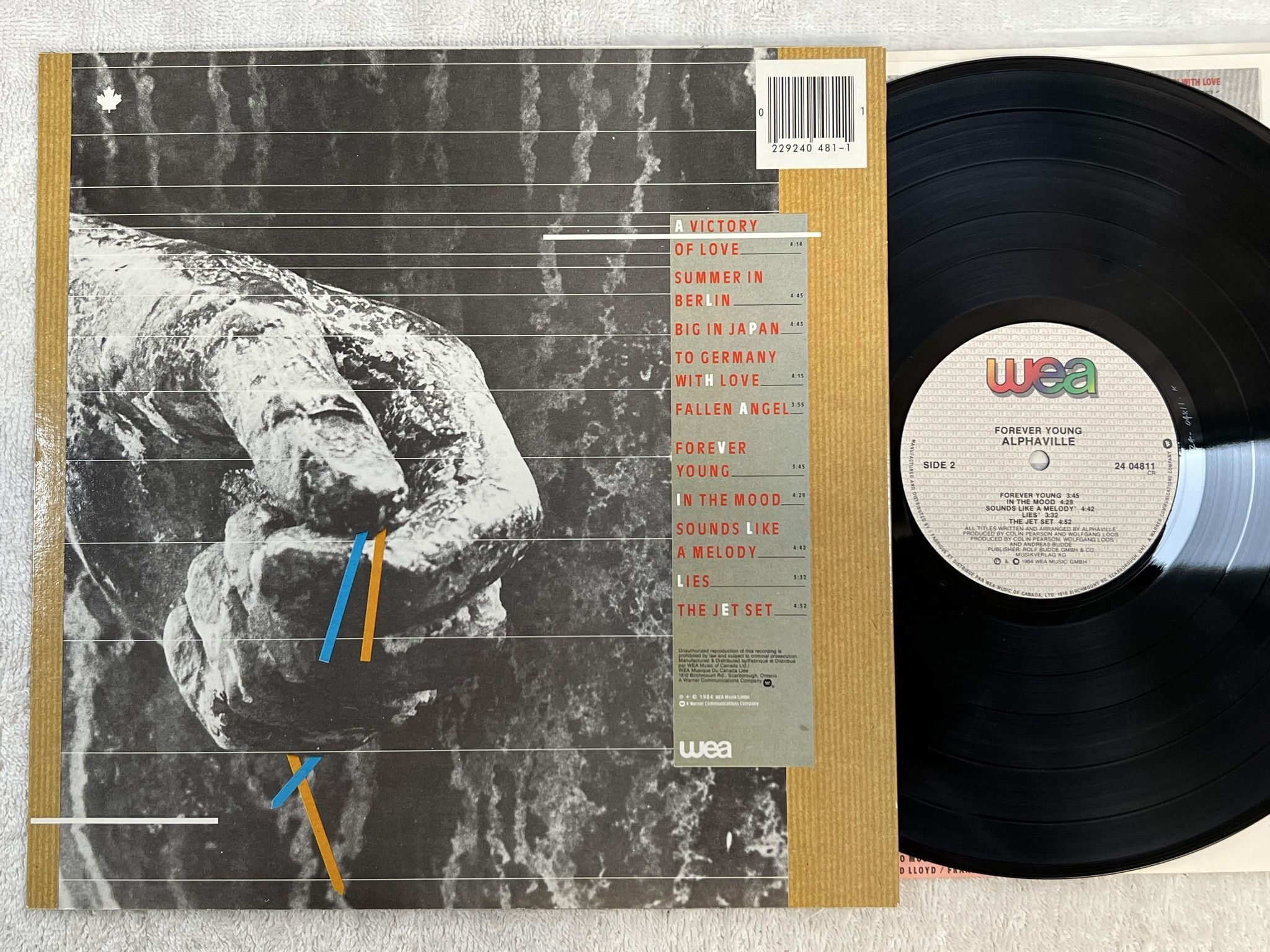 Omslagsbild för skivan ALPHAVILLE forever young LP -84 Can WEA 24 04811