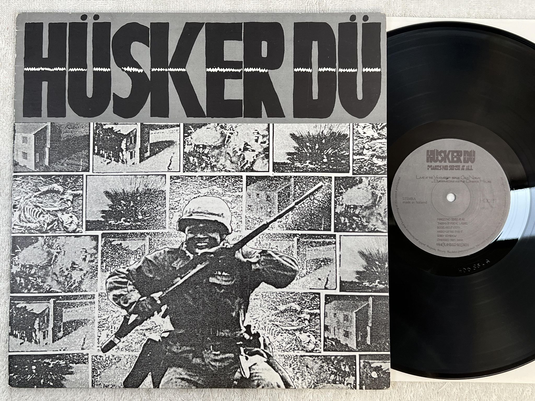 Omslagsbild för skivan HÜSKER DÜ Makes No Sense At All LP -85 Hol HDD 85