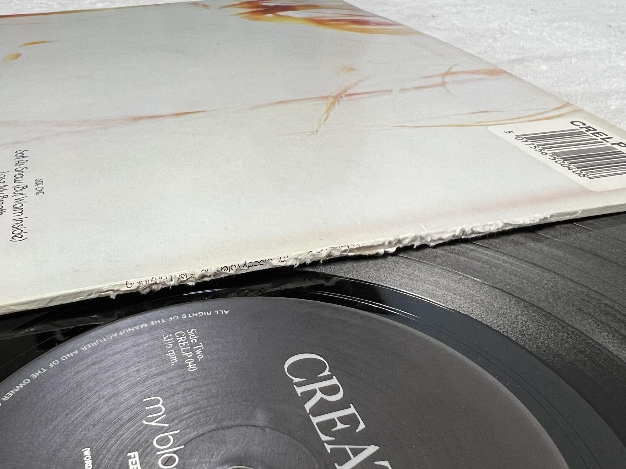 Omslagsbild för skivan MY BLOODY VALENTINE Isn't Anything LP -88 UK CREATION CRELP 040 ** INDIE ROCK **