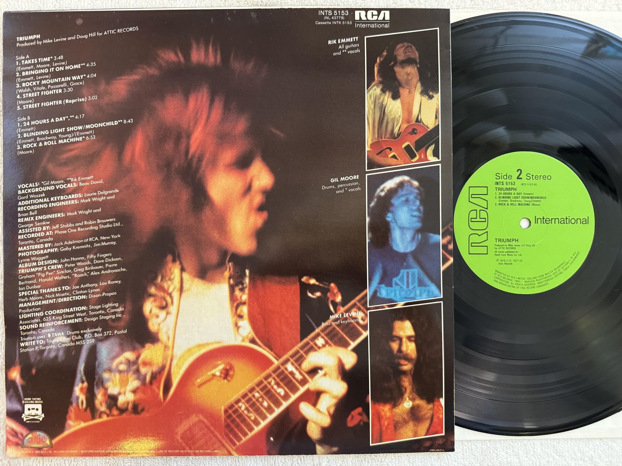 Omslagsbild för skivan TRIUMPH s/t LP UK RCA INTERNATIONAL INTS 5153