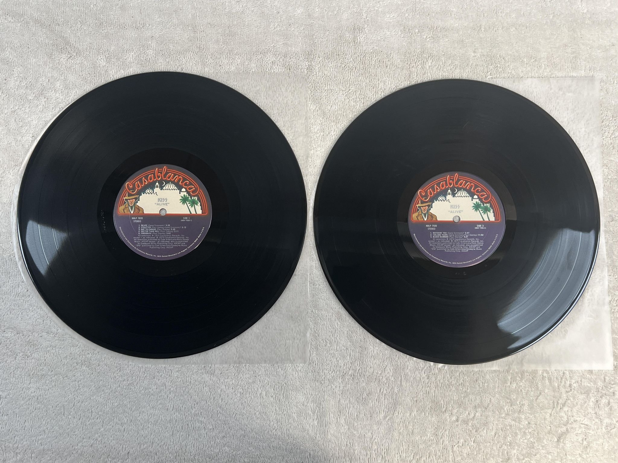 Omslagsbild för skivan KISS alive 2xLP -75 US CASABLANCA NBLP 7020