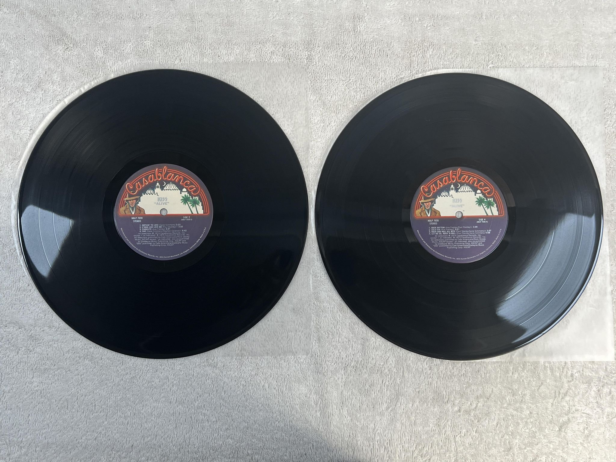 Omslagsbild för skivan KISS alive 2xLP -75 US CASABLANCA NBLP 7020