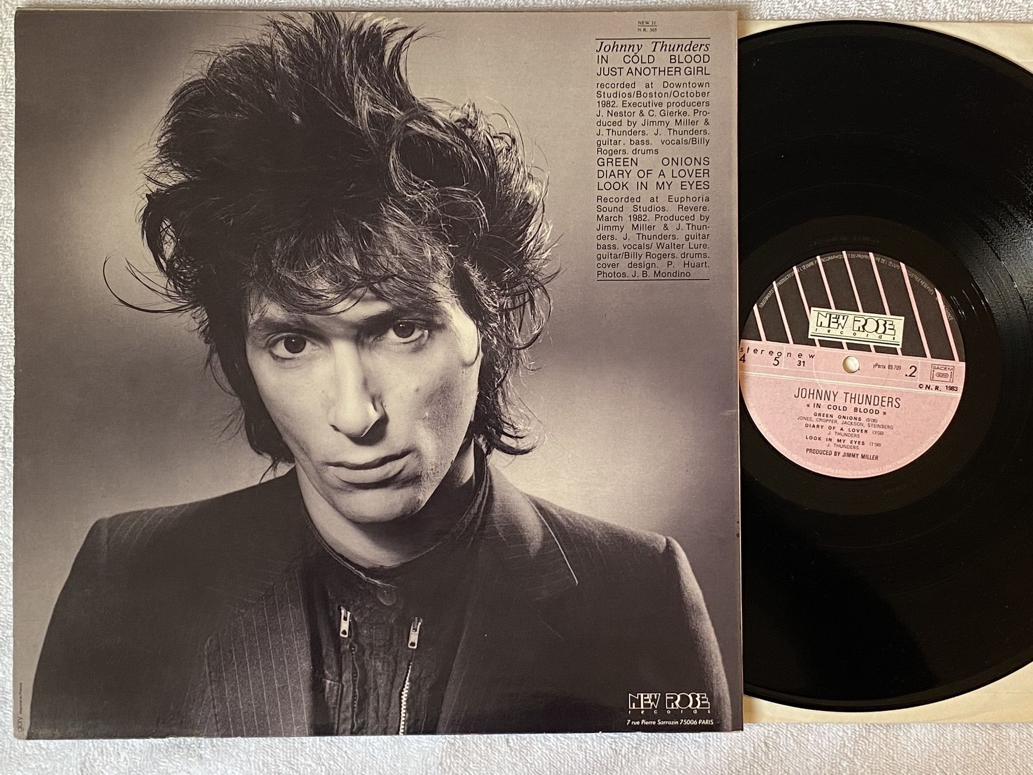 Omslagsbild för skivan JOHNNY THUNDERS in cold blood LP -84 Fra NEW ROSE NEW 31