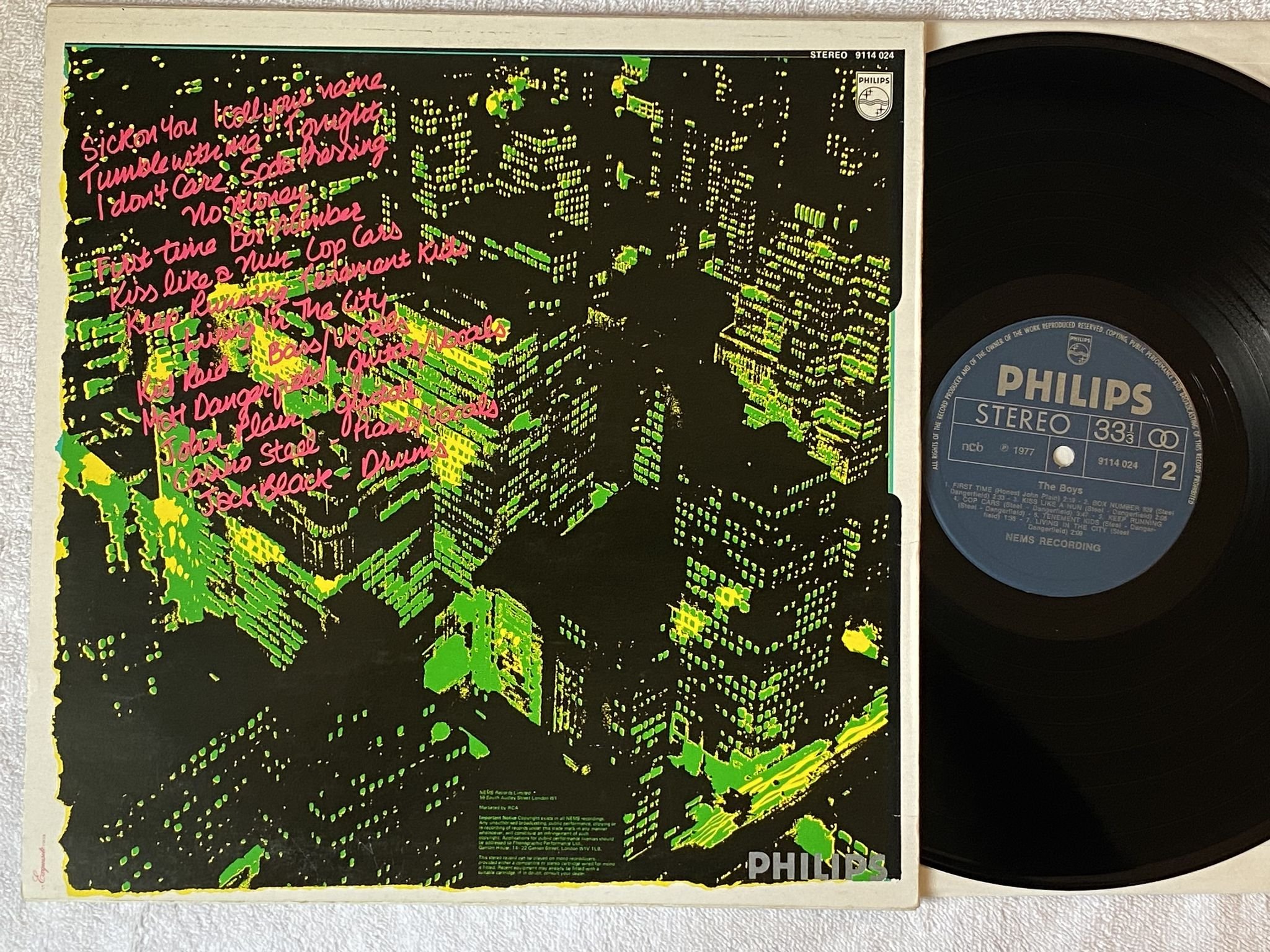 Omslagsbild för skivan THE BOYS s/t LP -77 Norway PHILIPS 9114024 *** PUNK ***