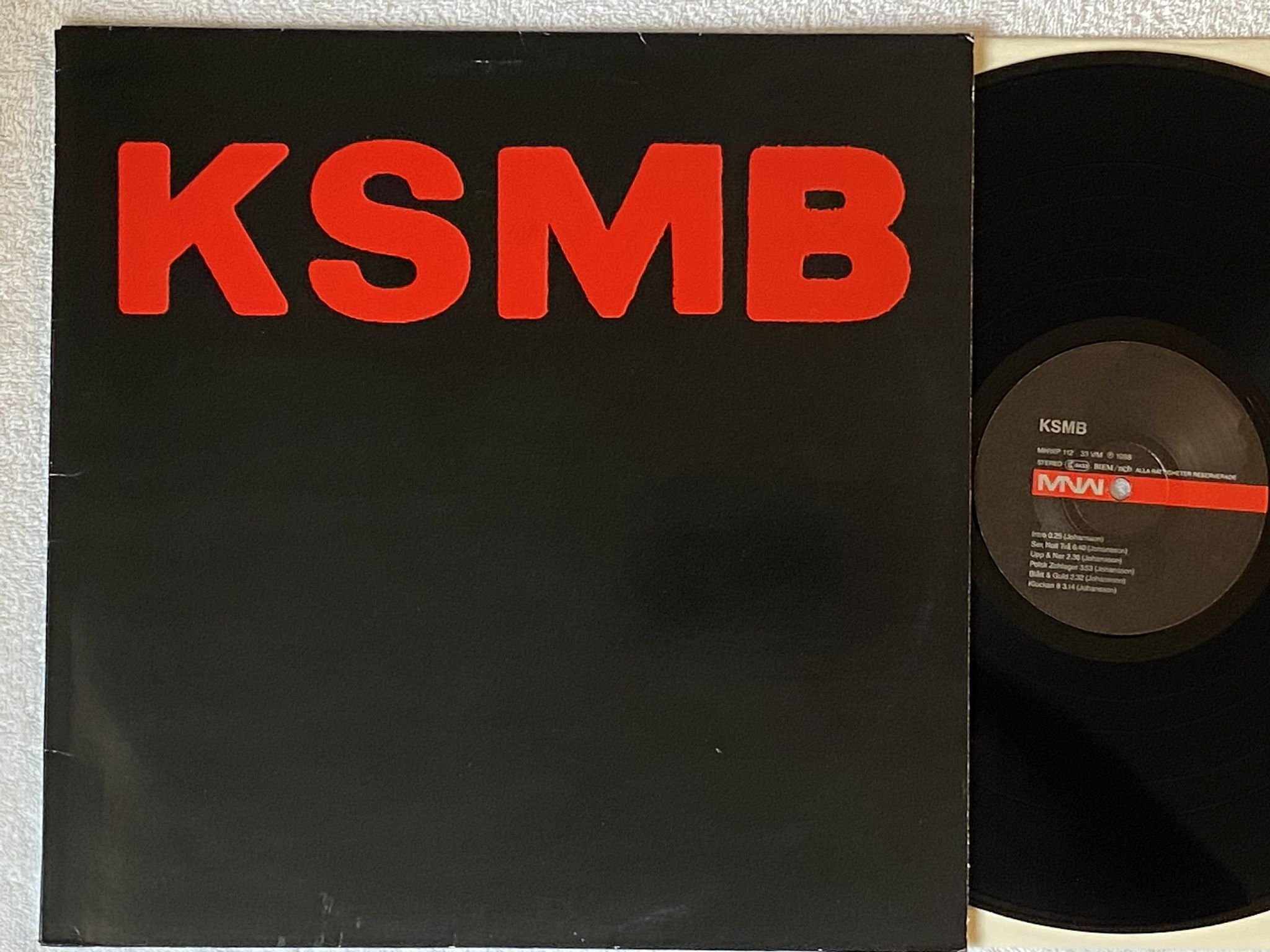 Omslagsbild för skivan KSMB Rika Barn Leka Bäst LP -81/88 MNW 112P