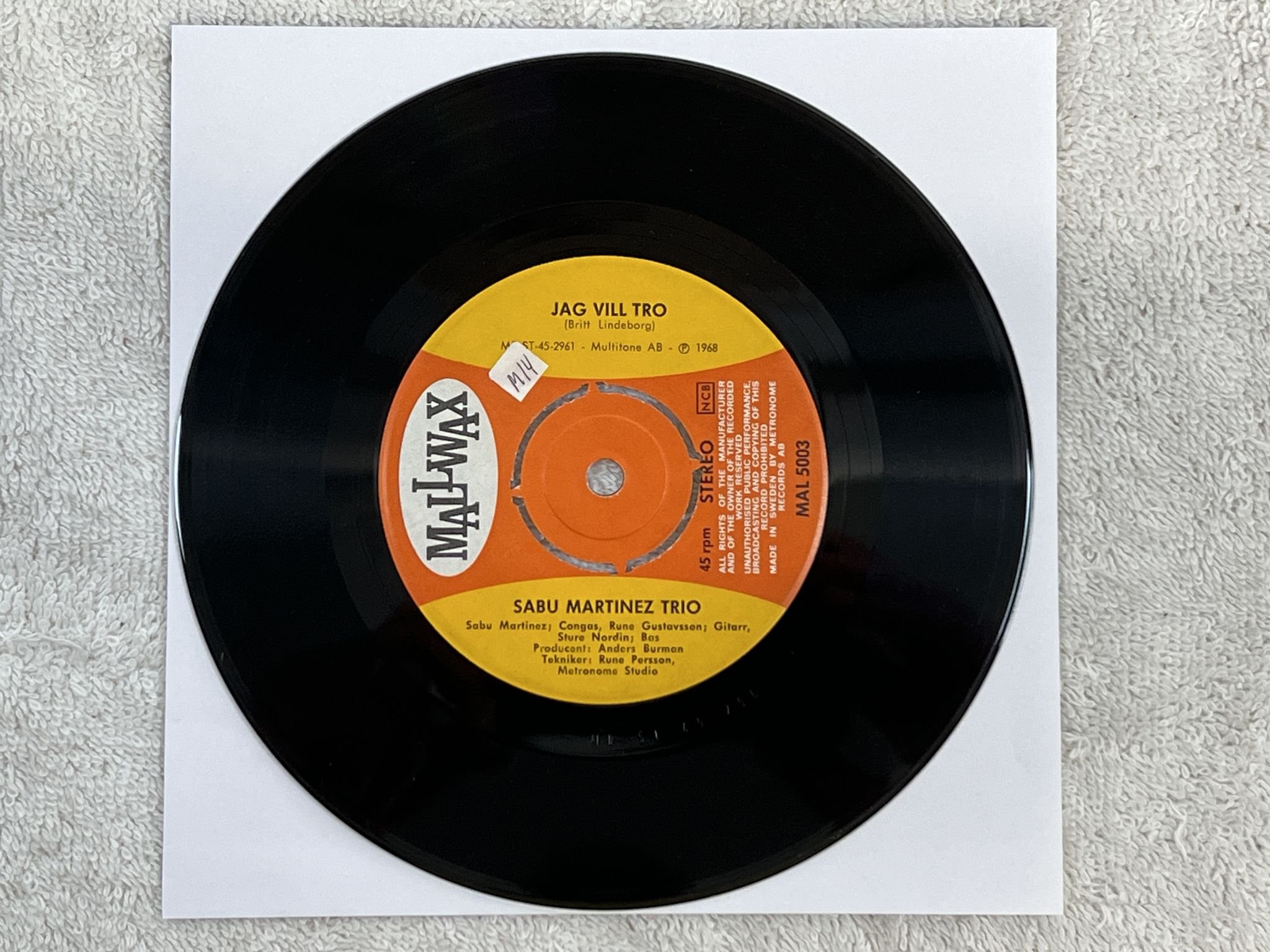 Omslagsbild för skivan SABU MARTINEZ TRIO the dock of the bay 7" -68 Swe MALLWAX MAL 5003 *** RARE ***