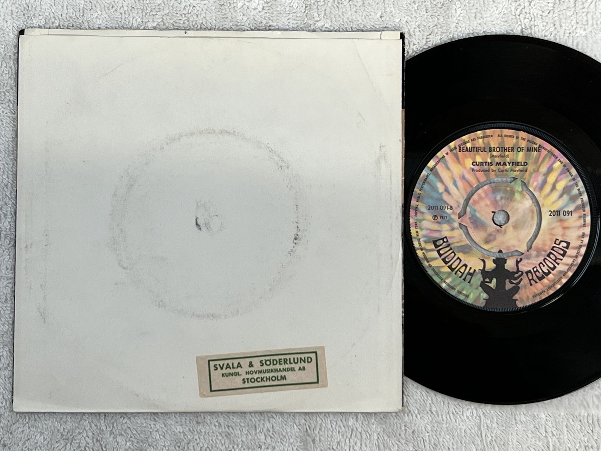 Omslagsbild för skivan CURTIS MAYFIELD move on up 7" -71 BUDDAH 2011091 ** No 1 FEEL GOOD ANTHEM **