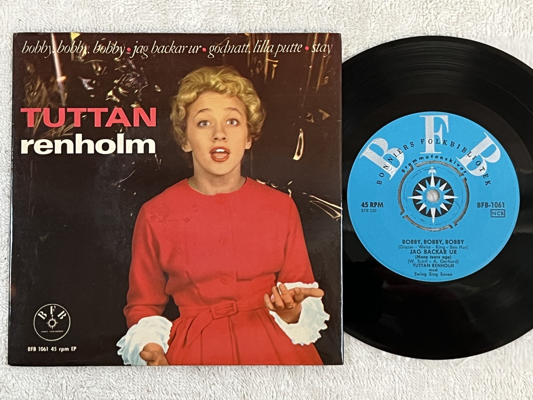 Omslagsbild för skivan TUTTAN RENHOLM Bobby bobby Bobby 7"ep -61 BONNIERS BFB 1061