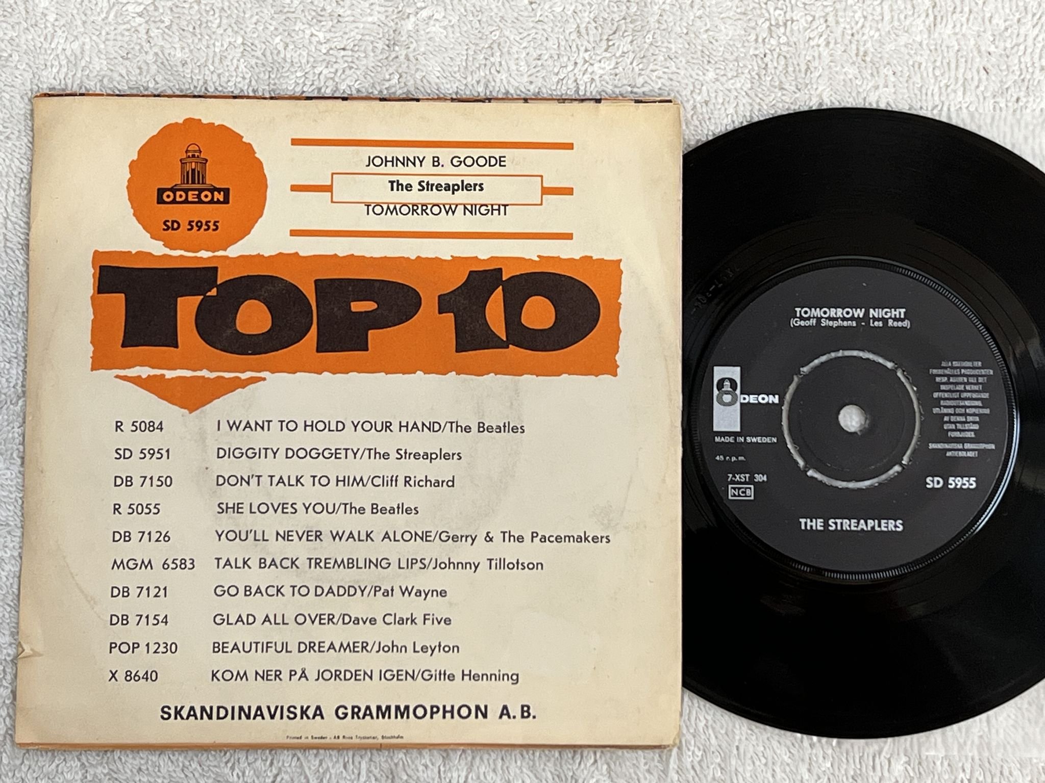 Omslagsbild för skivan THE STREAPLERS Johnny B. Goode 7" Swe ODEON SD 5955