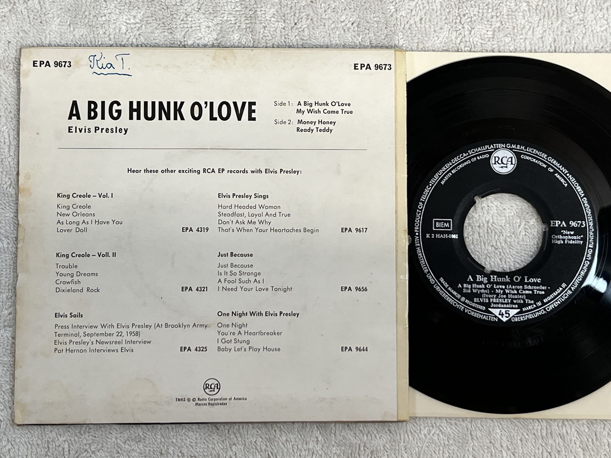 Omslagsbild för skivan ELVIS PRESLEY a big hunk o' love 7" Ger RCA EPA 9673