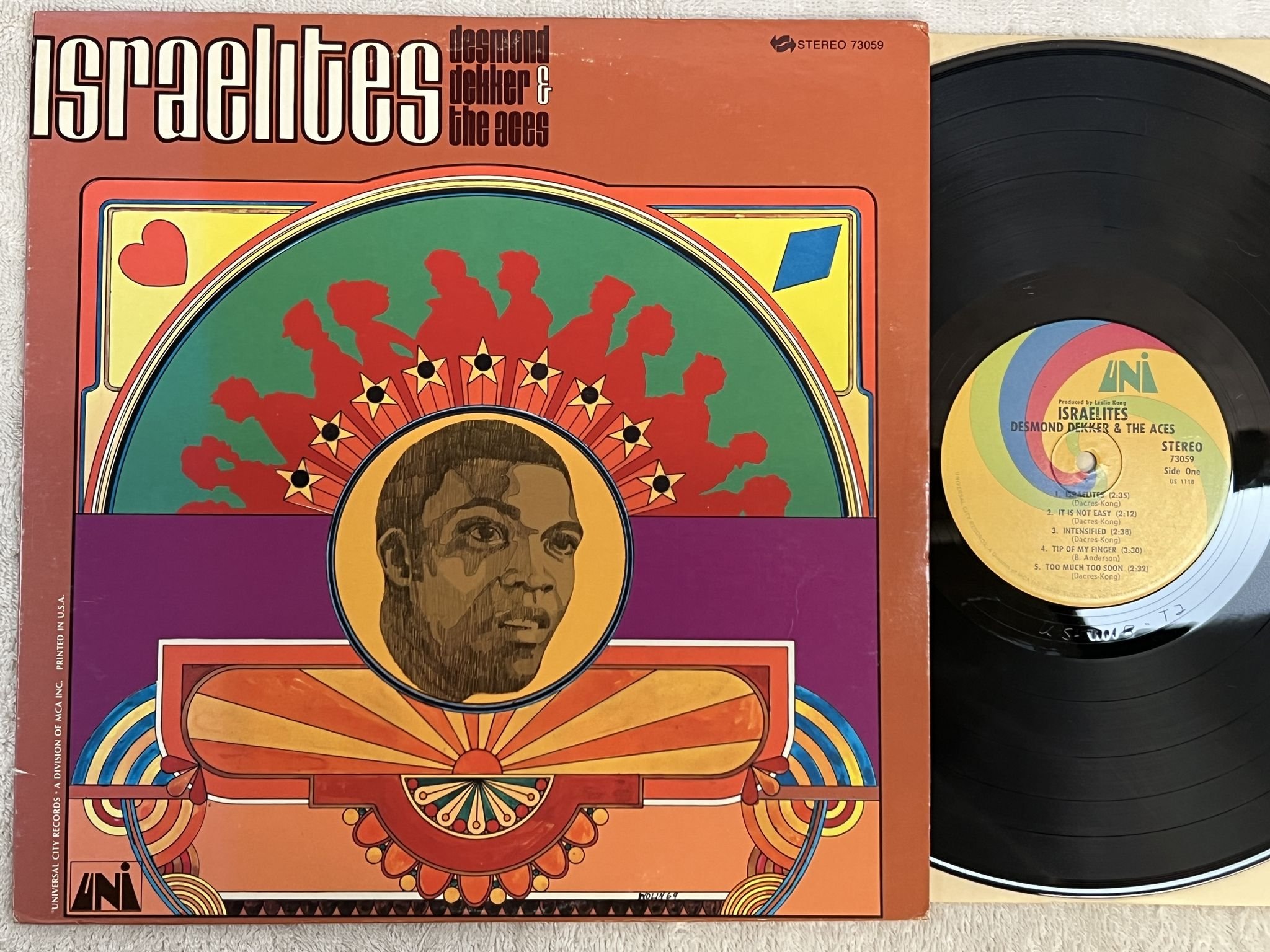 Omslagsbild för skivan DESMOND DEKKER & THE ACES israelites LP -69 US UNI 73059