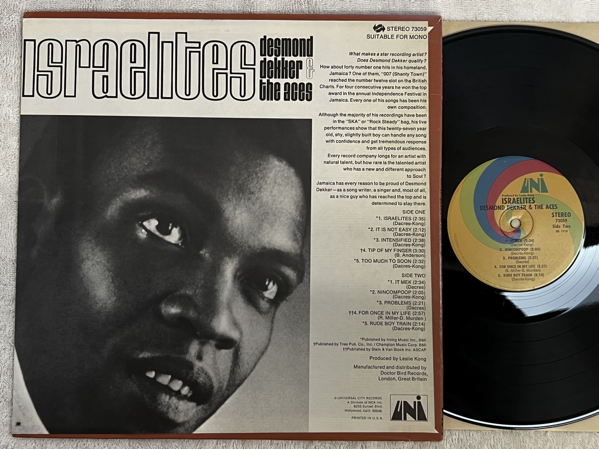 Omslagsbild för skivan DESMOND DEKKER & THE ACES israelites LP -69 US UNI 73059