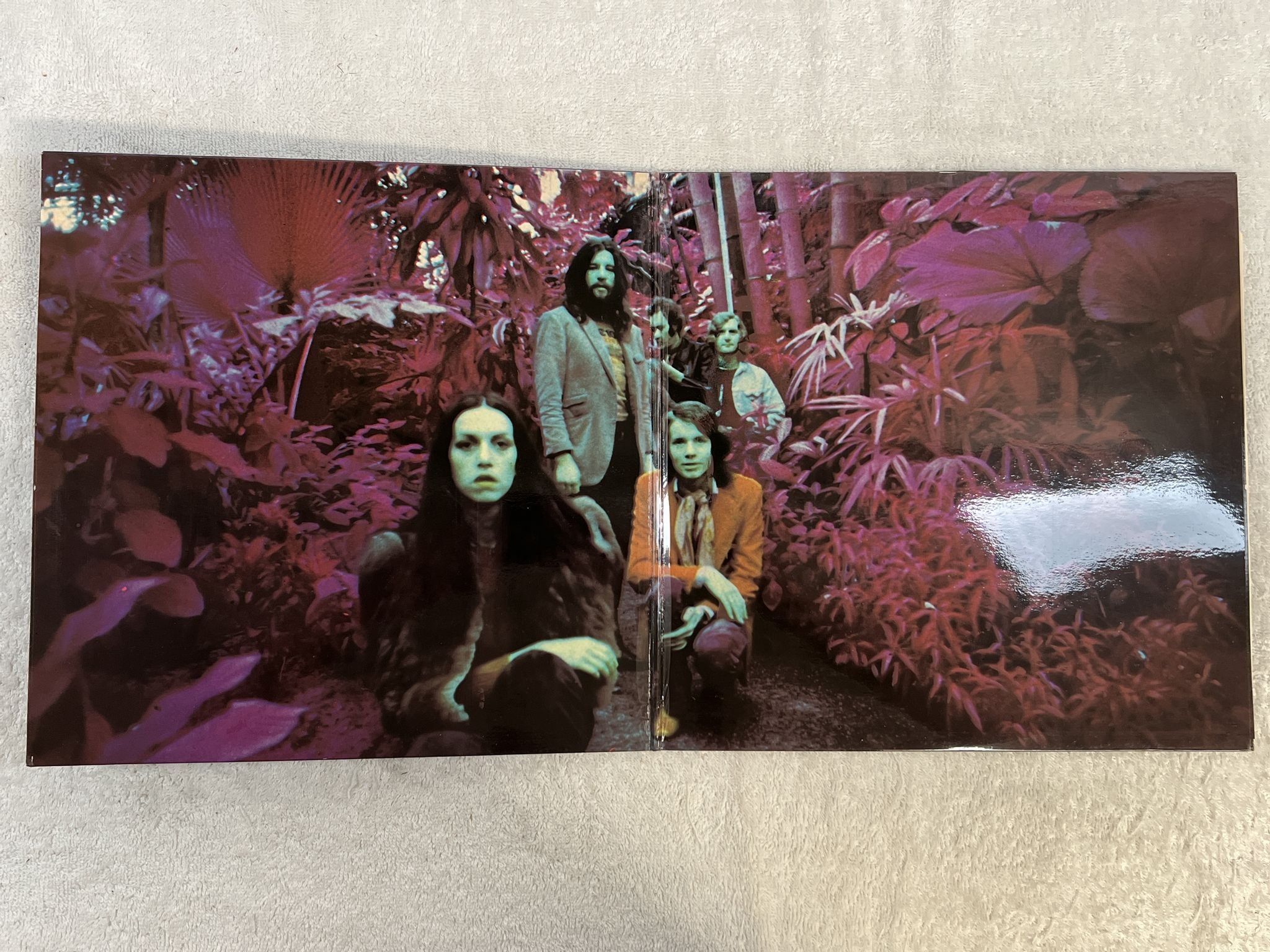 Omslagsbild för skivan AMON DÜÜL II carnival in Babylon LP -72 UK UNITED ARTISTS UAG 29327 ** PSYCH **