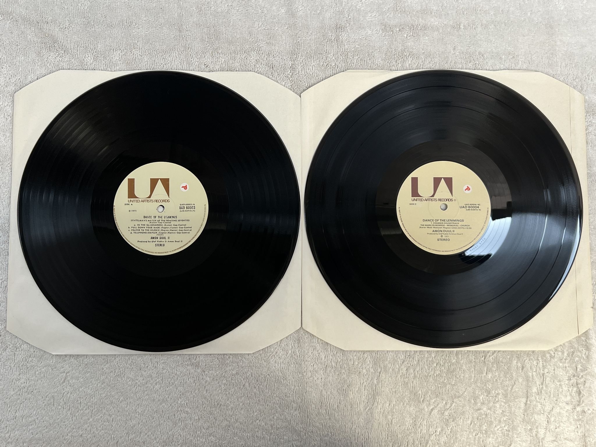 Omslagsbild för skivan AMON DÜÜL II Dance Of The Lemmings 2xLP -71 UK UAD60003/4 *** PSYCH ***