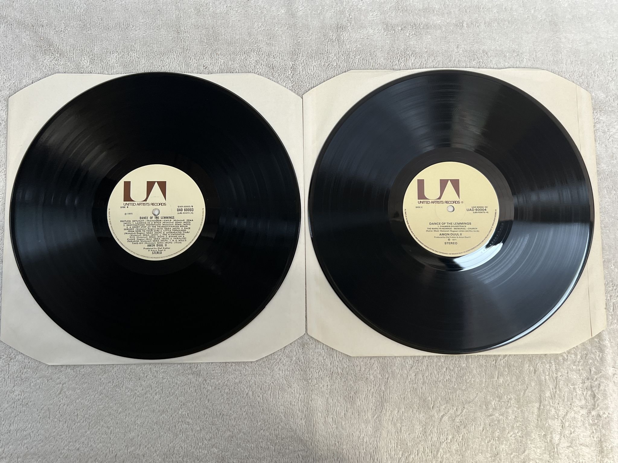 Omslagsbild för skivan AMON DÜÜL II Dance Of The Lemmings 2xLP -71 UK UAD60003/4 *** PSYCH ***