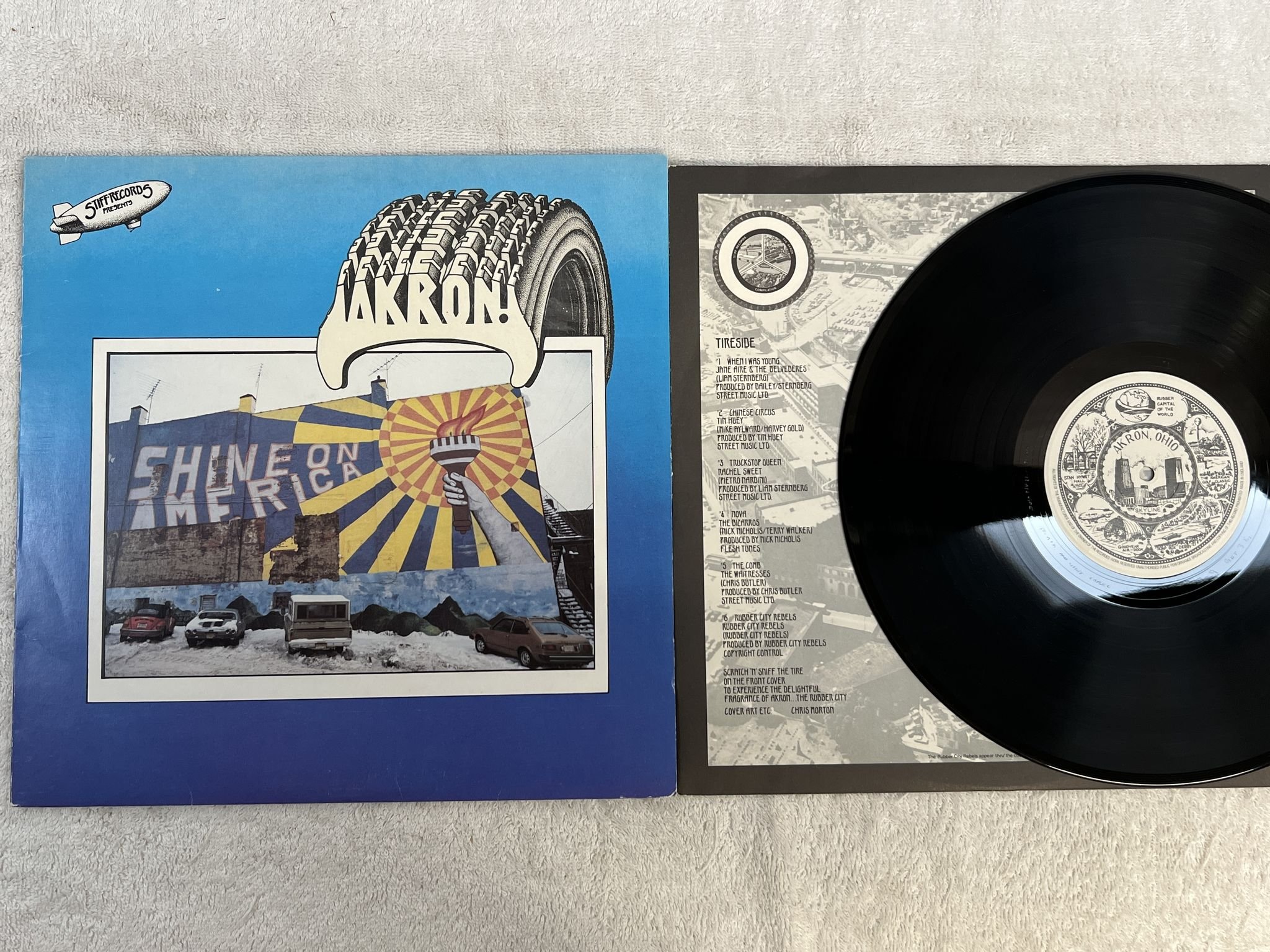 Omslagsbild för skivan V/A The Akron Compilation LP -78 STIFF GET 3