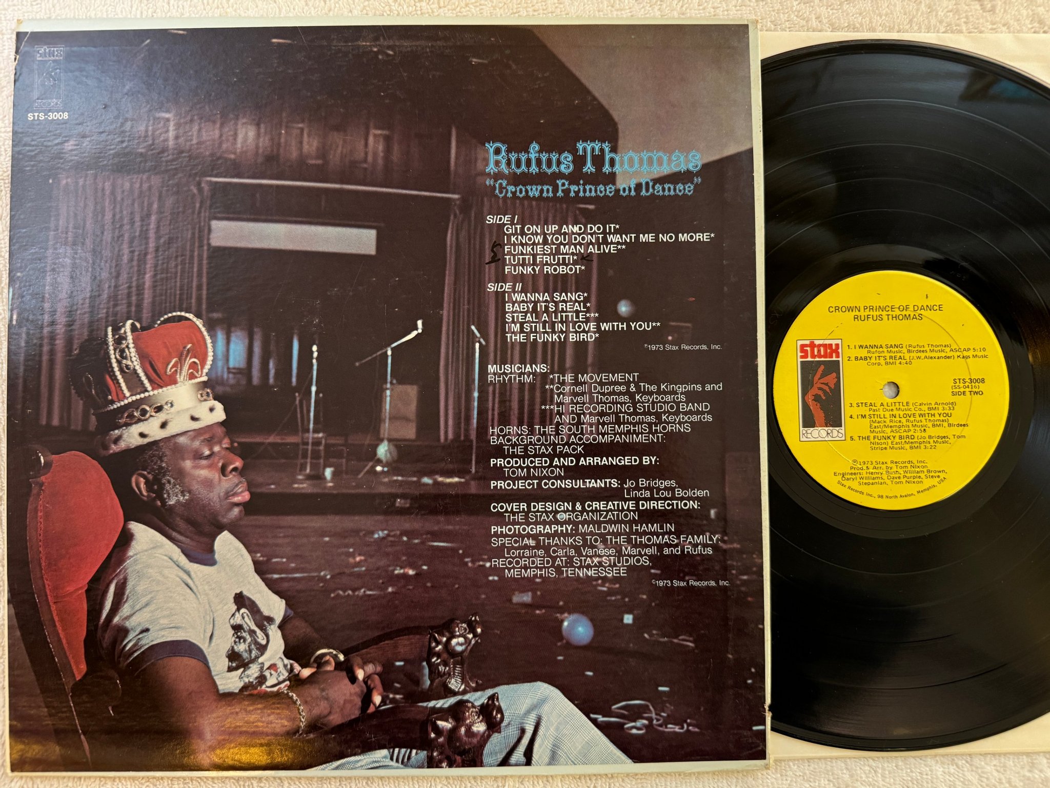 Omslagsbild för skivan RUFUS THOMAS crown prince of dance LP -73 US STAX STS 3008