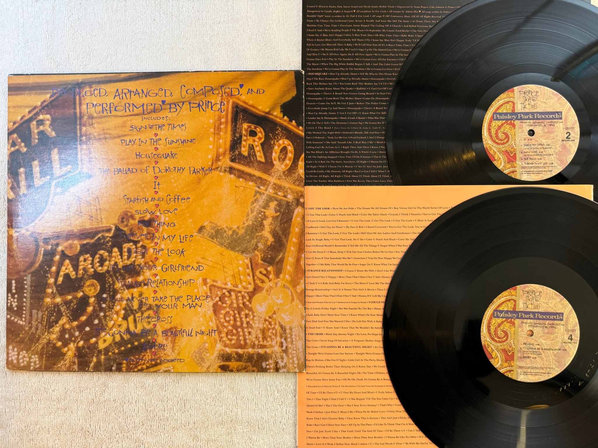 Omslagsbild för skivan PRINCE sign o the times 2xLP -87 US PAISLEY PARK 1-25577