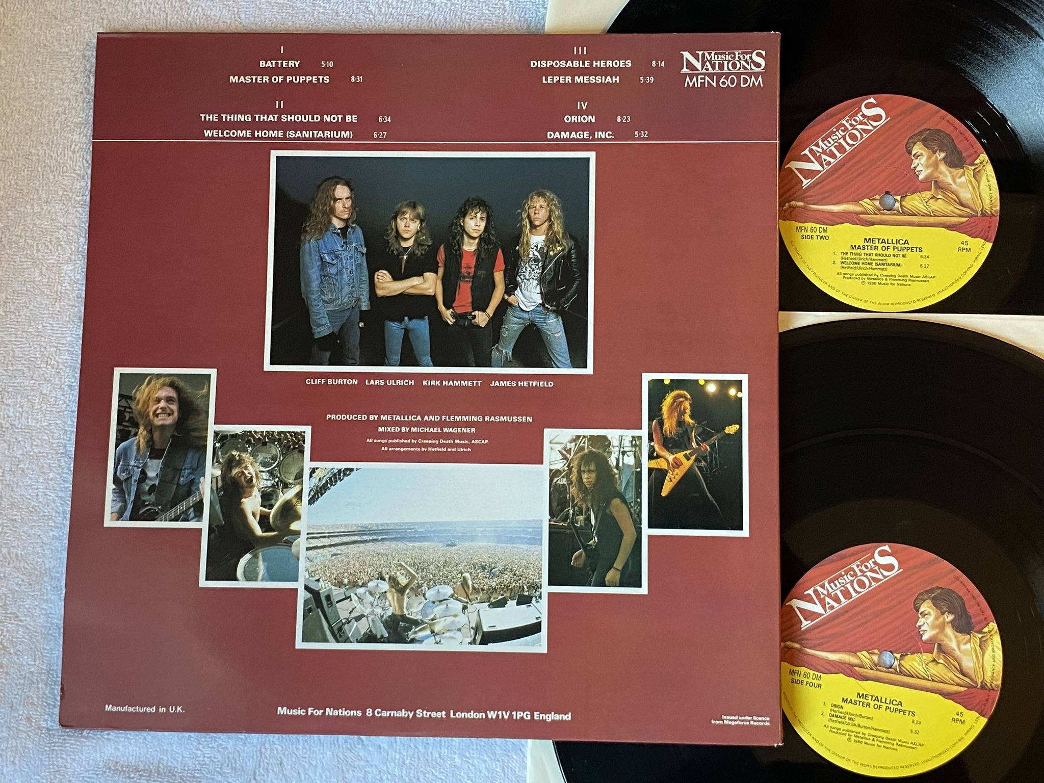 Omslagsbild för skivan METALLICA master of puppets 2xLP -87 MUSIC FOR NATIONS 45 rpm MFN 60 DM