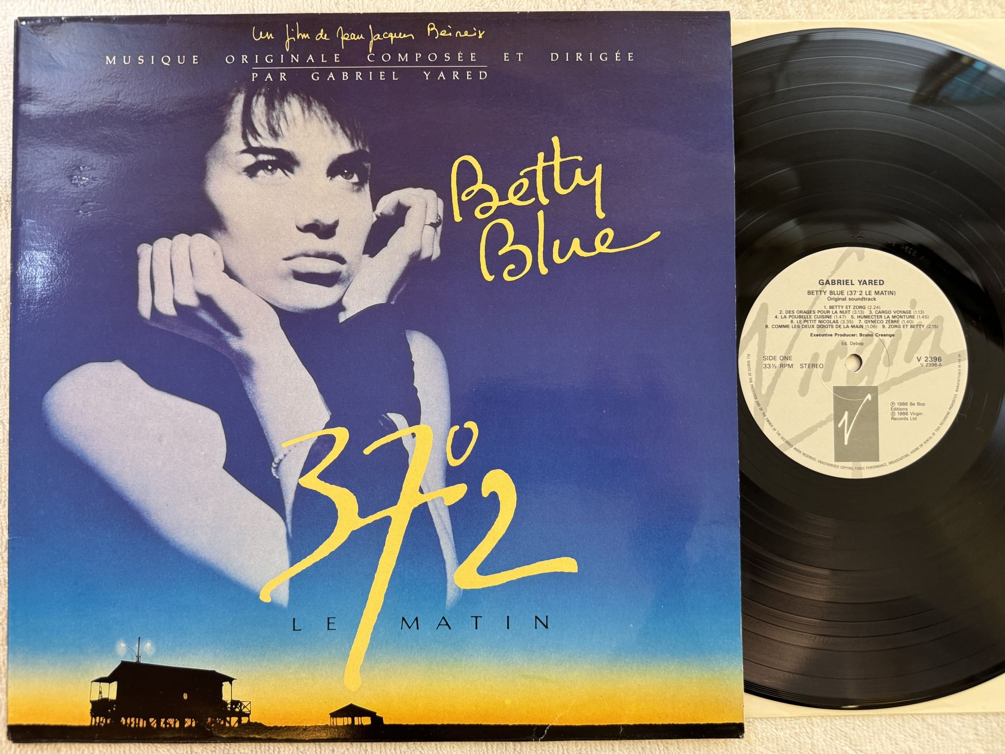 Omslagsbild för skivan GABRIEL YARED Betty Blue LP -86 VIRGIN V 2396 *** KULT ***