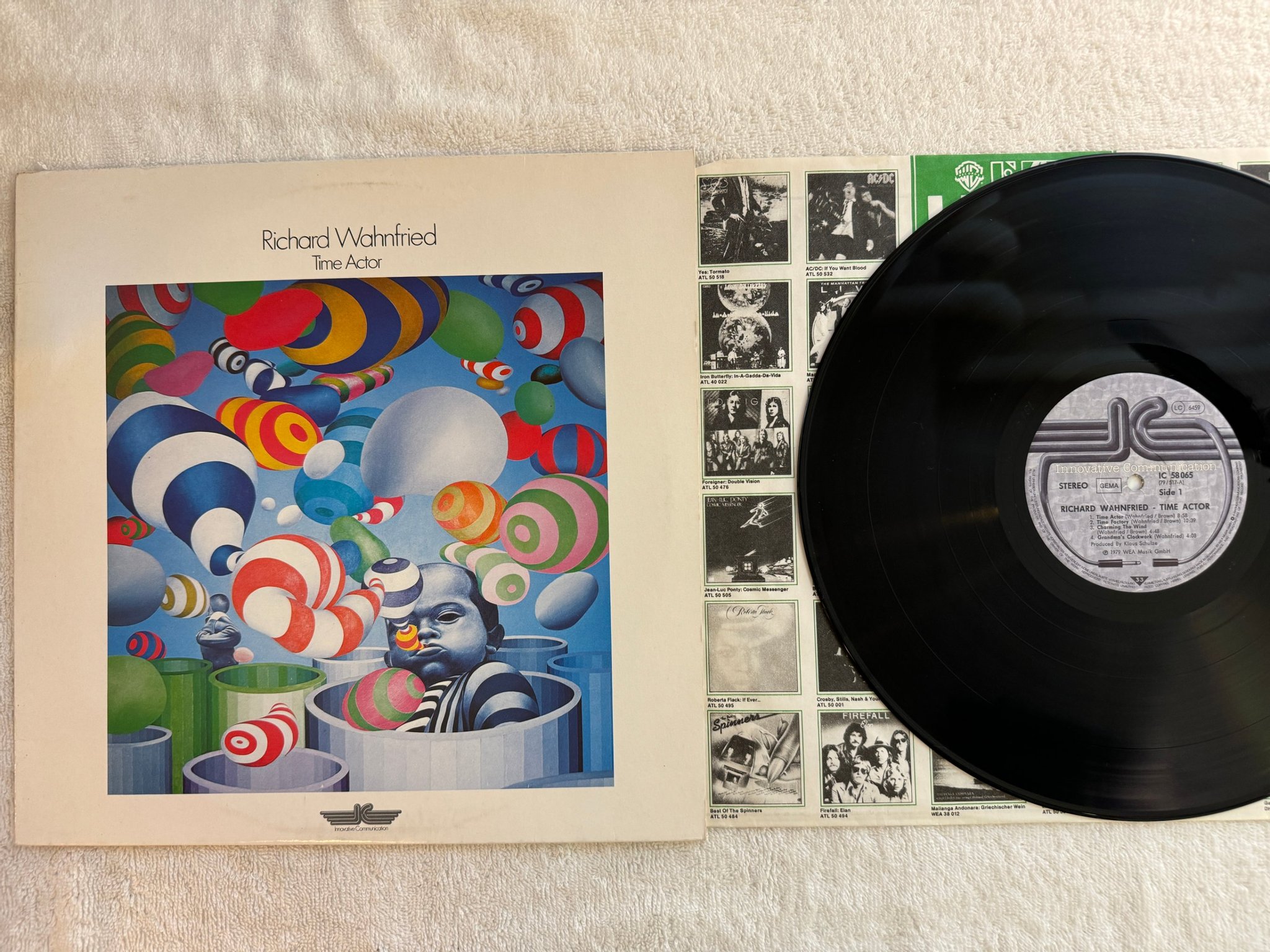 Omslagsbild för skivan RICHARD WAHNFRIED Time Actor LP -79 Ger INNOVATIVE COMMUNICATION IC 5065