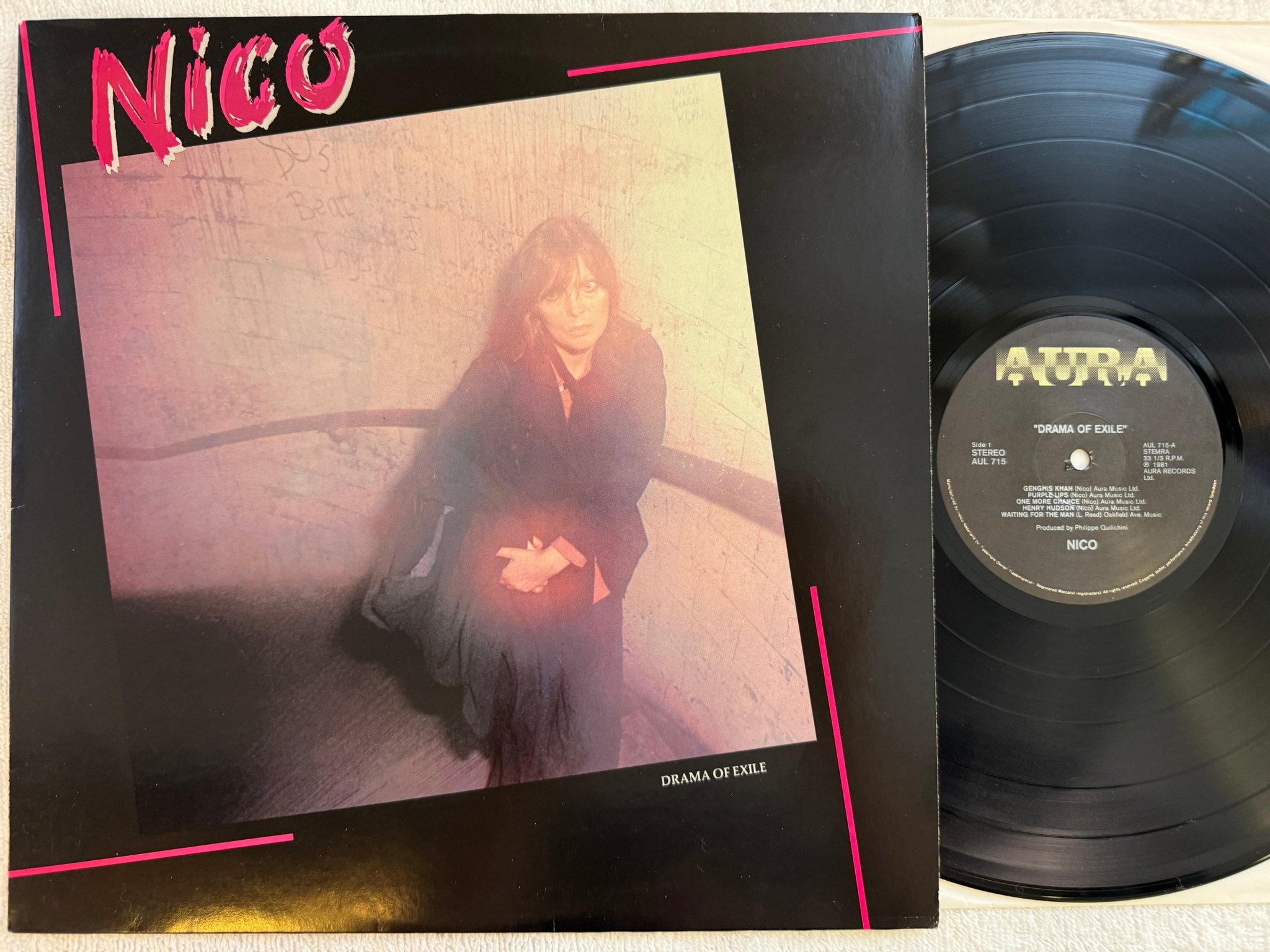 Omslagsbild för skivan NICO drama of exile LP -81 Hol AURA AUL 715