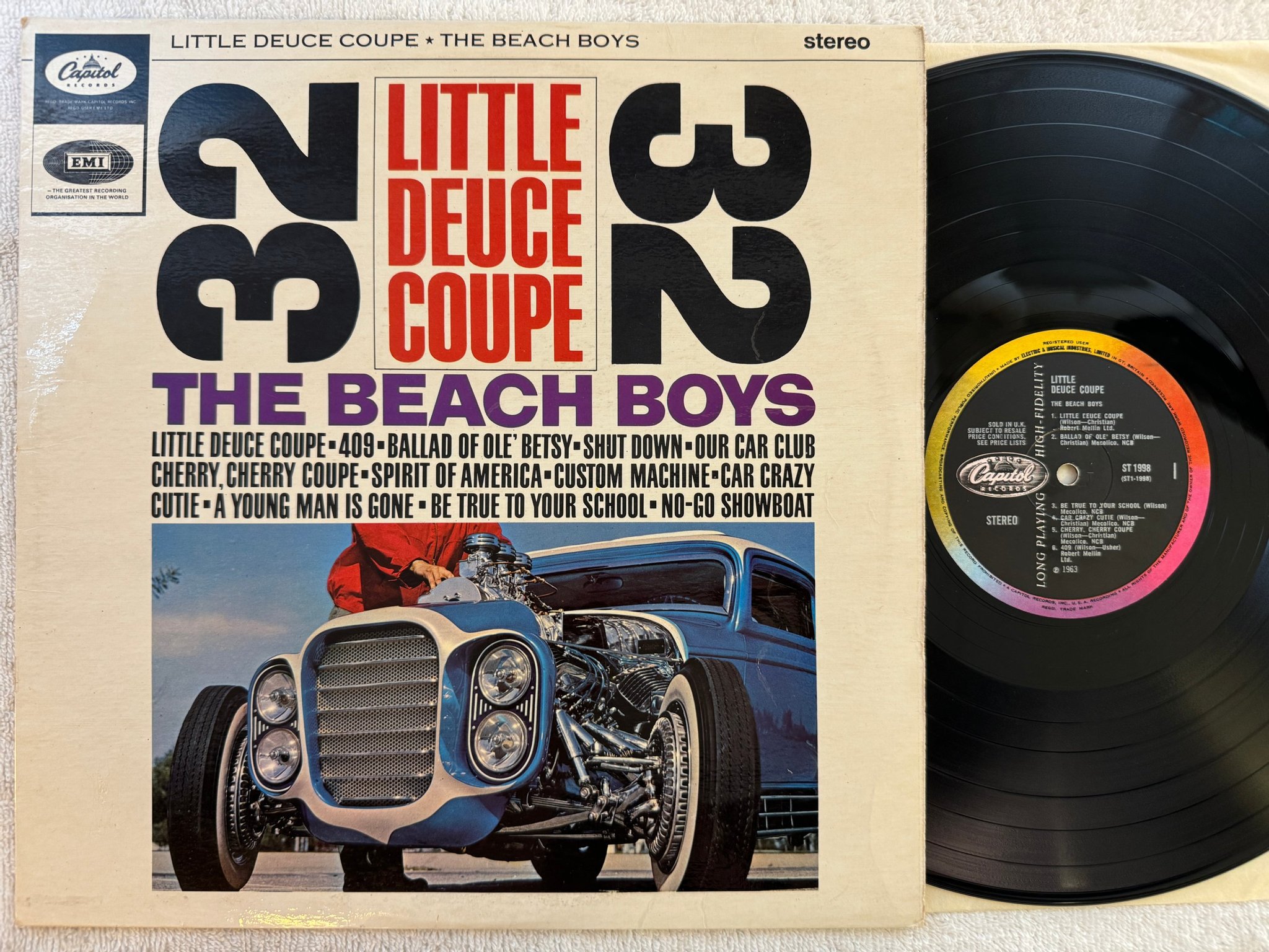 Omslagsbild för skivan BEACH BOYS little deuce coupe LP -63 UK CAPITOL ST 1998 *** RARE ***