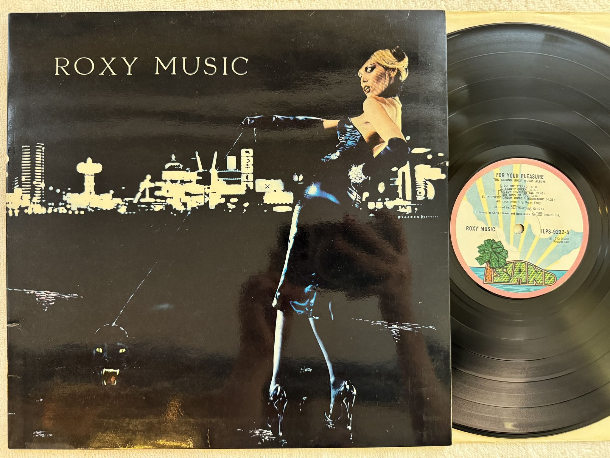 Omslagsbild för skivan ROXY MUSIC for your pleasure LP -73 ISLAND ILPS 9232