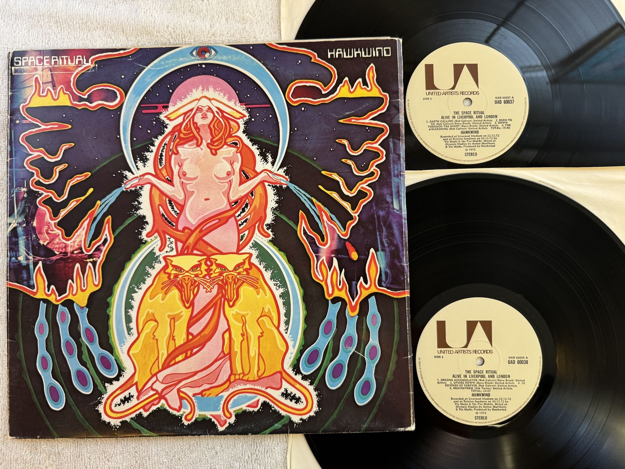 Omslagsbild för skivan HAWKWIND Space Ritual 2xLP -73 UK UNITED ARTISTS UAD 60037/8 *** SPACE ROCK ***