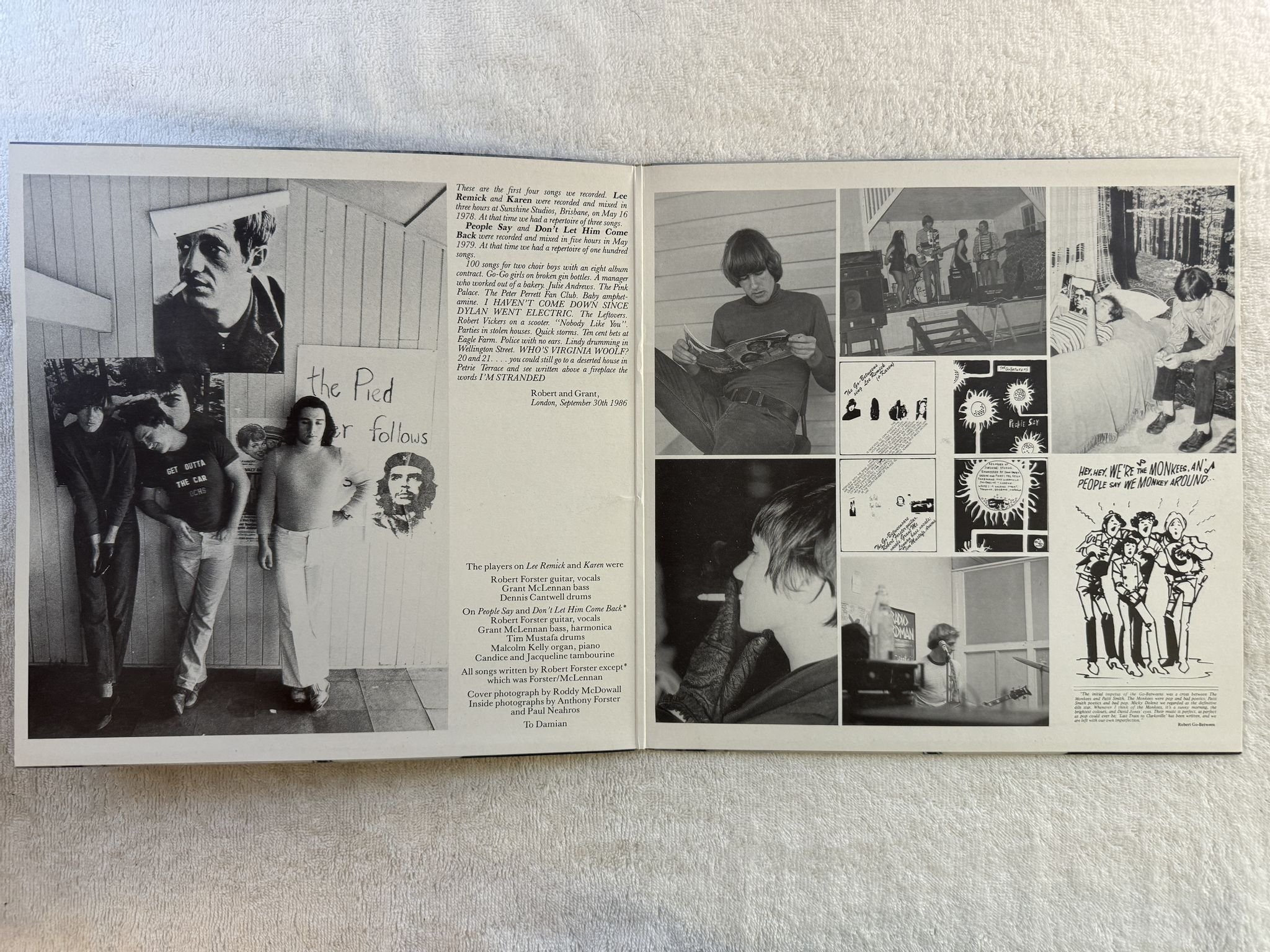 Omslagsbild för skivan THE GO-BETWEENS the Able Label Singles LP -86 UK SITUATION TWO SIT 44 T