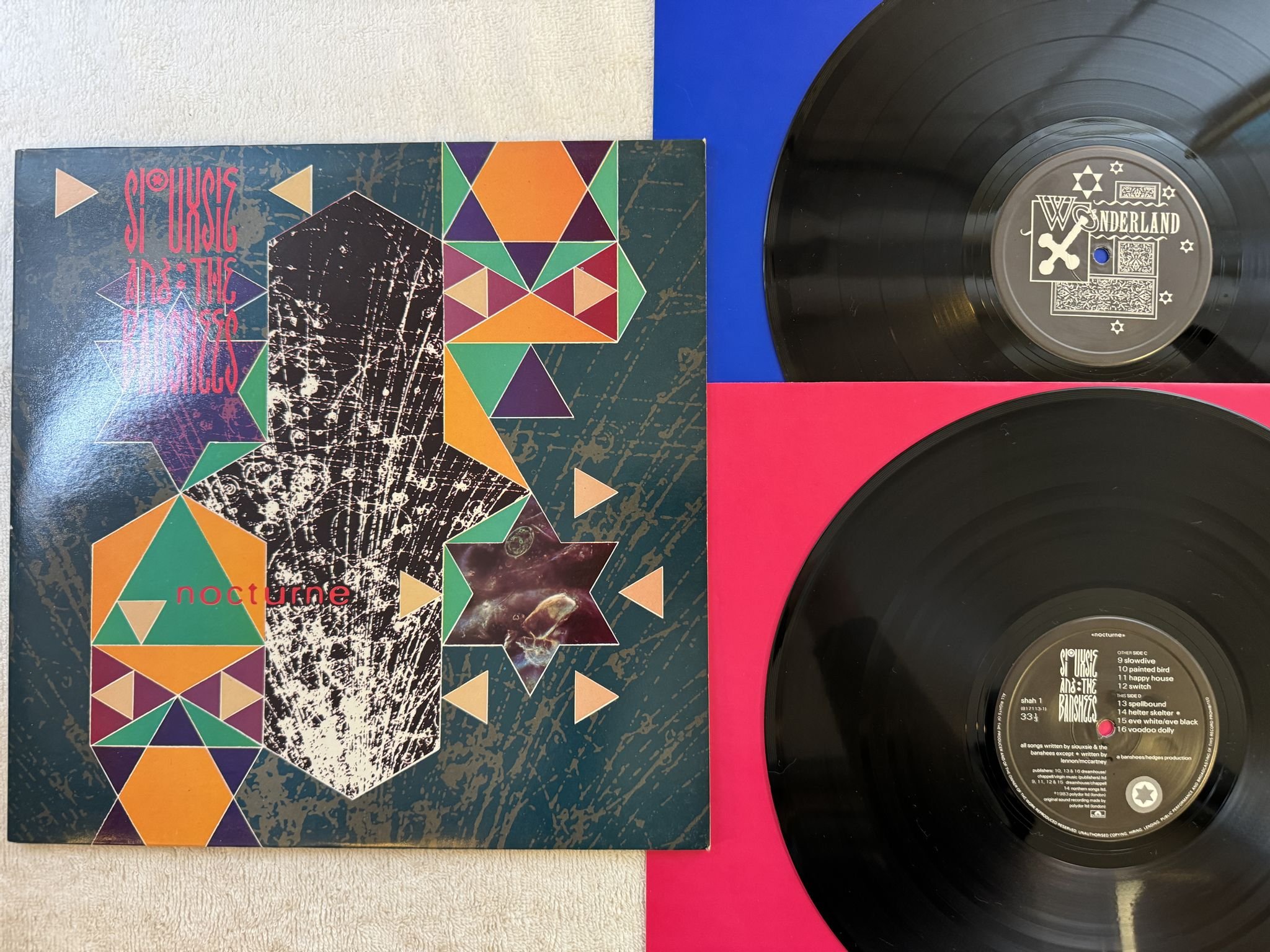 Omslagsbild för skivan SIOUXSIE AND THE BANSHEES Nocturne 2xLP -83 UK WONDERLAND shah 1