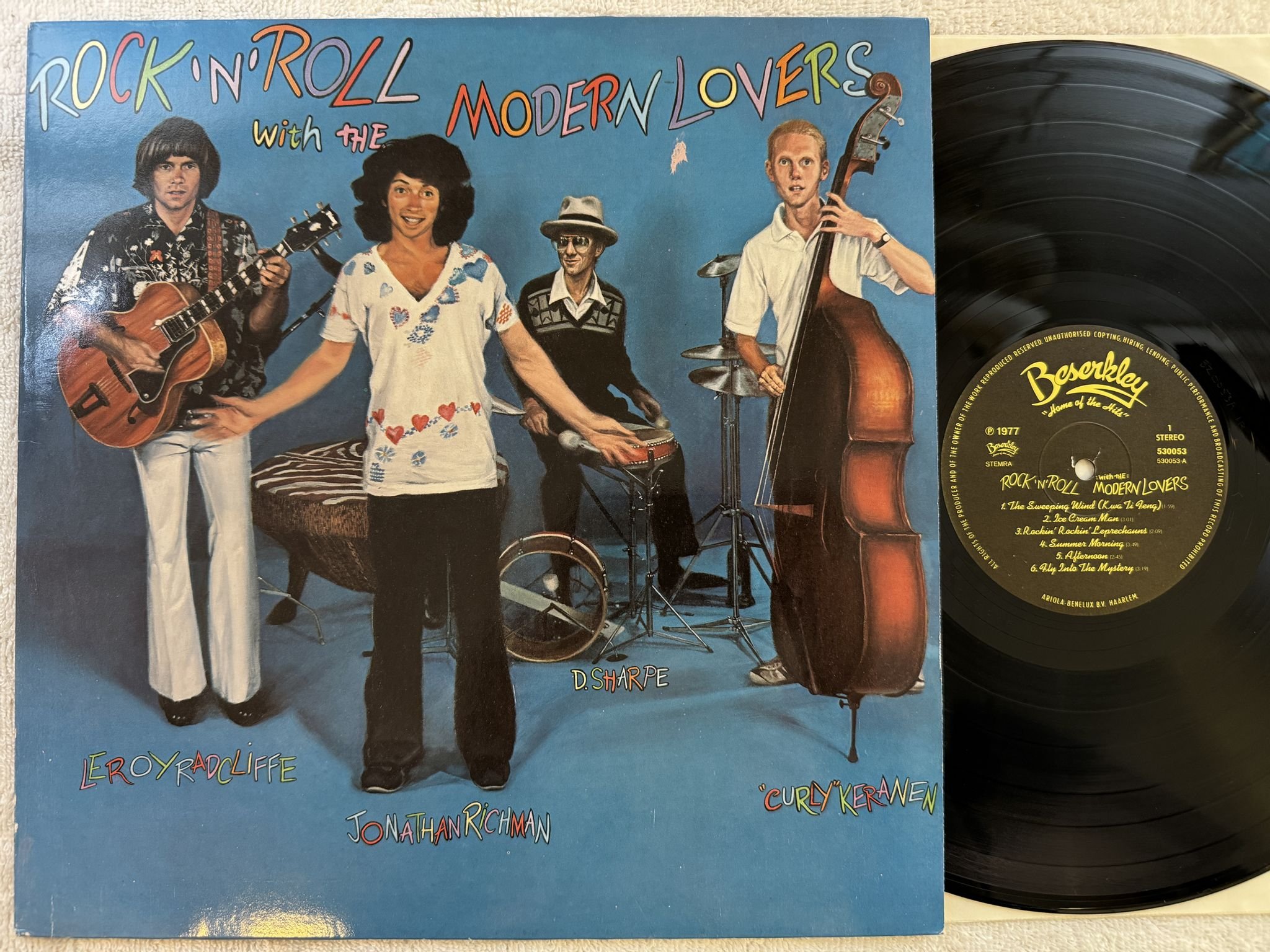 Omslagsbild för skivan MODERN LOVERS rock n' roll LP -77 Hol BESERKLEY 530053