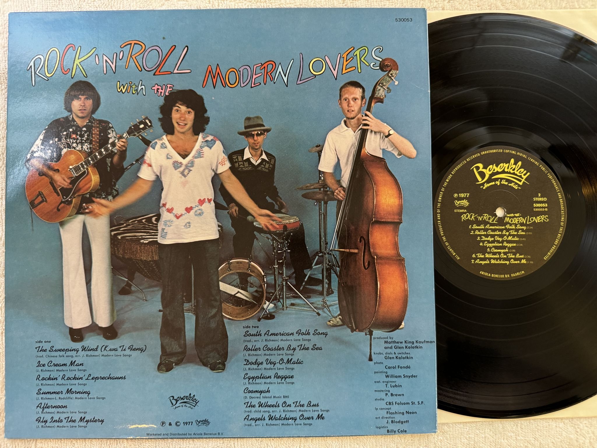 Omslagsbild för skivan MODERN LOVERS rock n' roll LP -77 Hol BESERKLEY 530053
