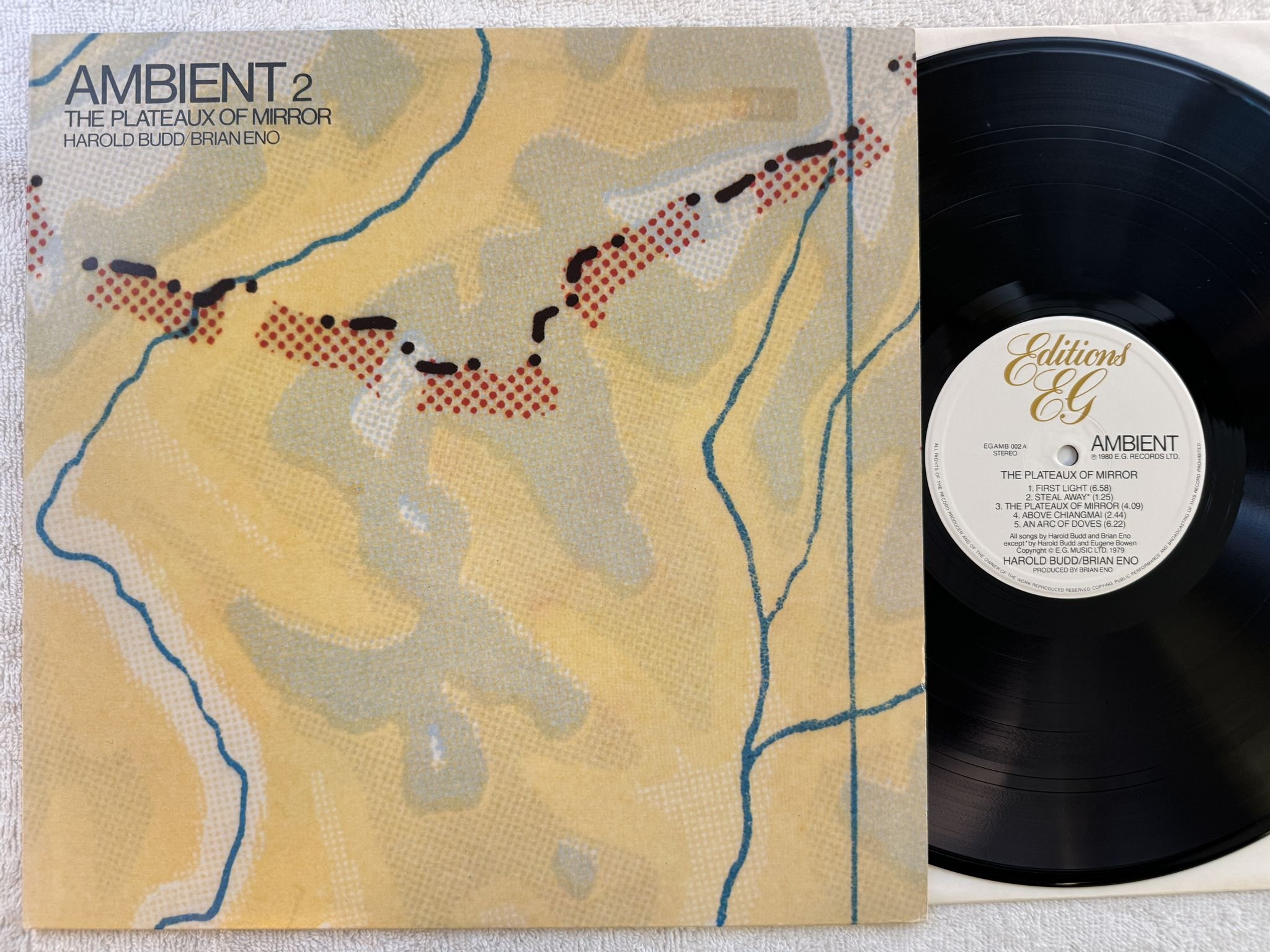 Omslagsbild för skivan BRIAN ENO / HAROLD BUDD Ambient 2 LP -80 UK Editions EG EGAMB 002 *** RARE ***