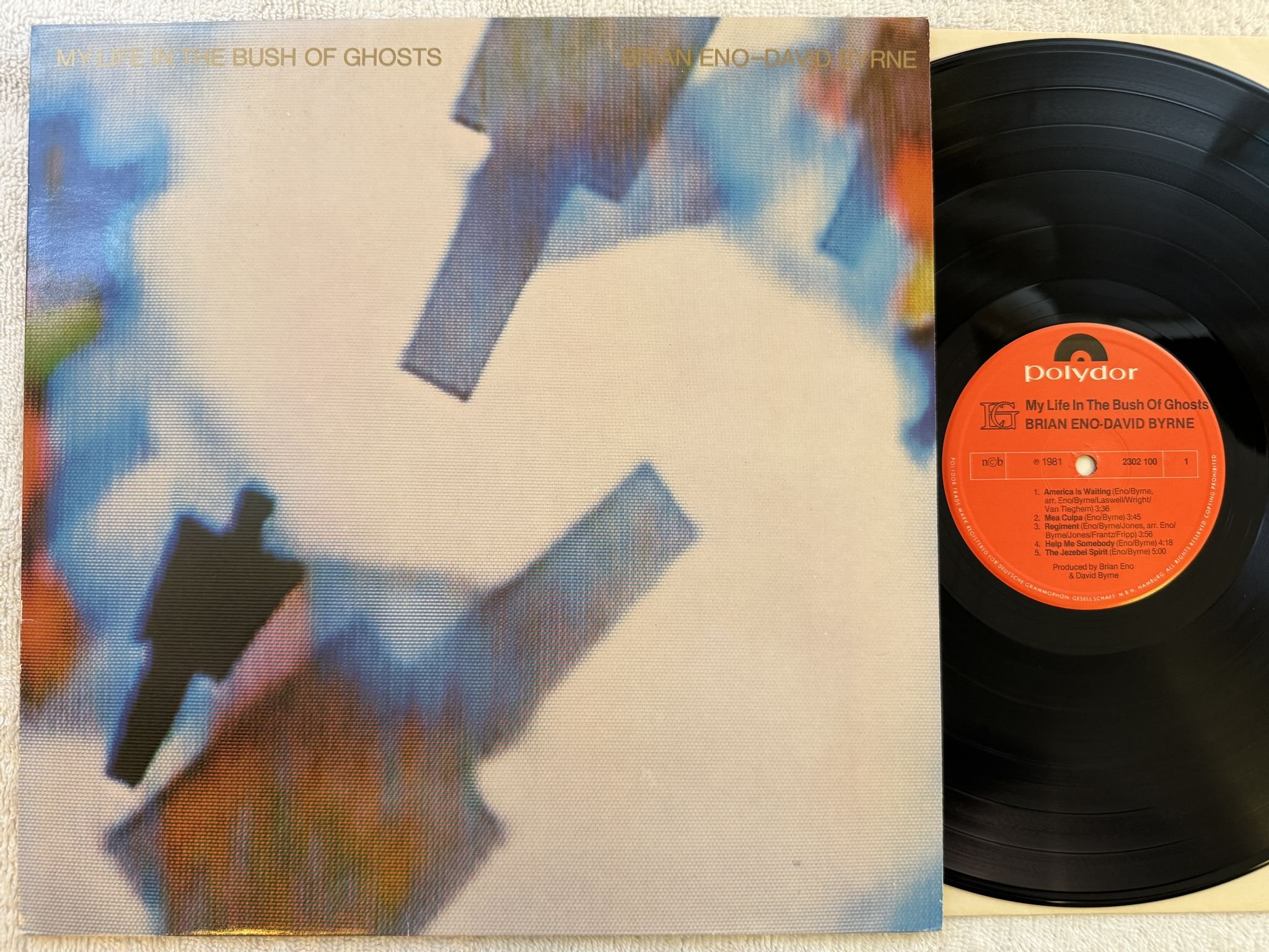 Omslagsbild för skivan BRIAN ENO my life in the bush of ghosts LP -81 ncb POLYDOR 2302100